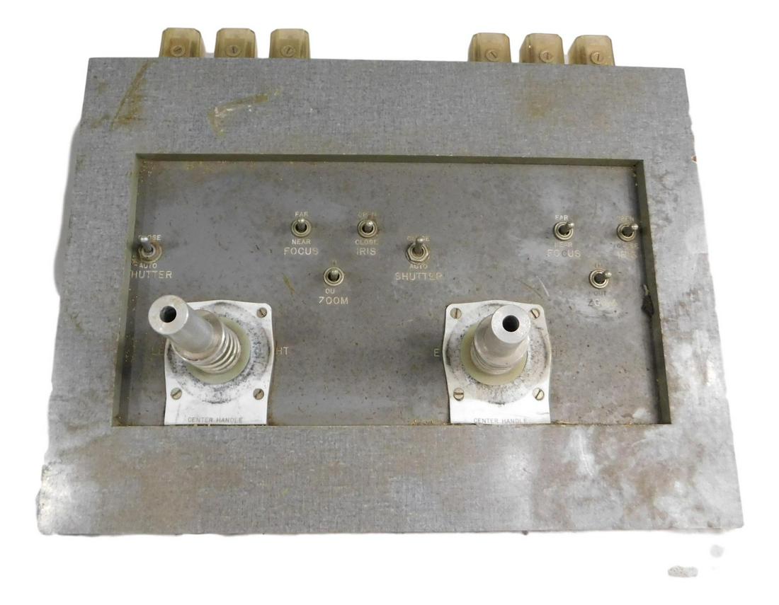 NASA APOLLO MISSION TRACKING CAMERA CONROL (ATLAS (1 of 8)