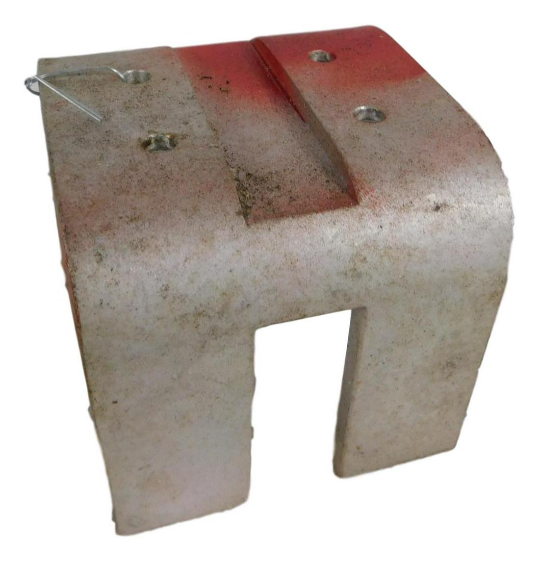 NASA FLOWN  SPACE SHUTTLE U-BRACKET (1 of 5)