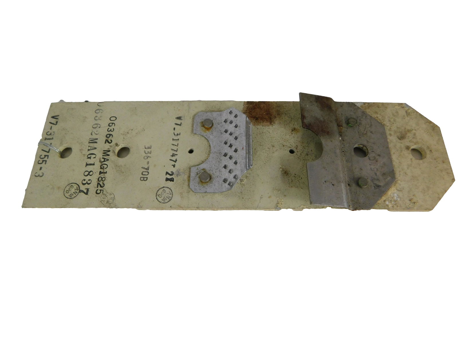 NASA Flown Space Shuttle Orbiter Retainer Clip (1 of 4)