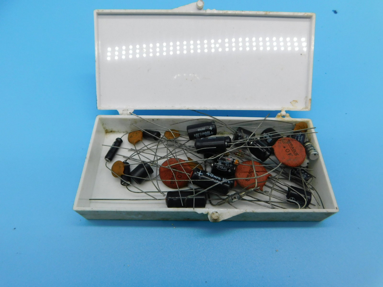 NASA UNIDENTIFIED SPACE ITEM NO RESERVE (1 of 3)