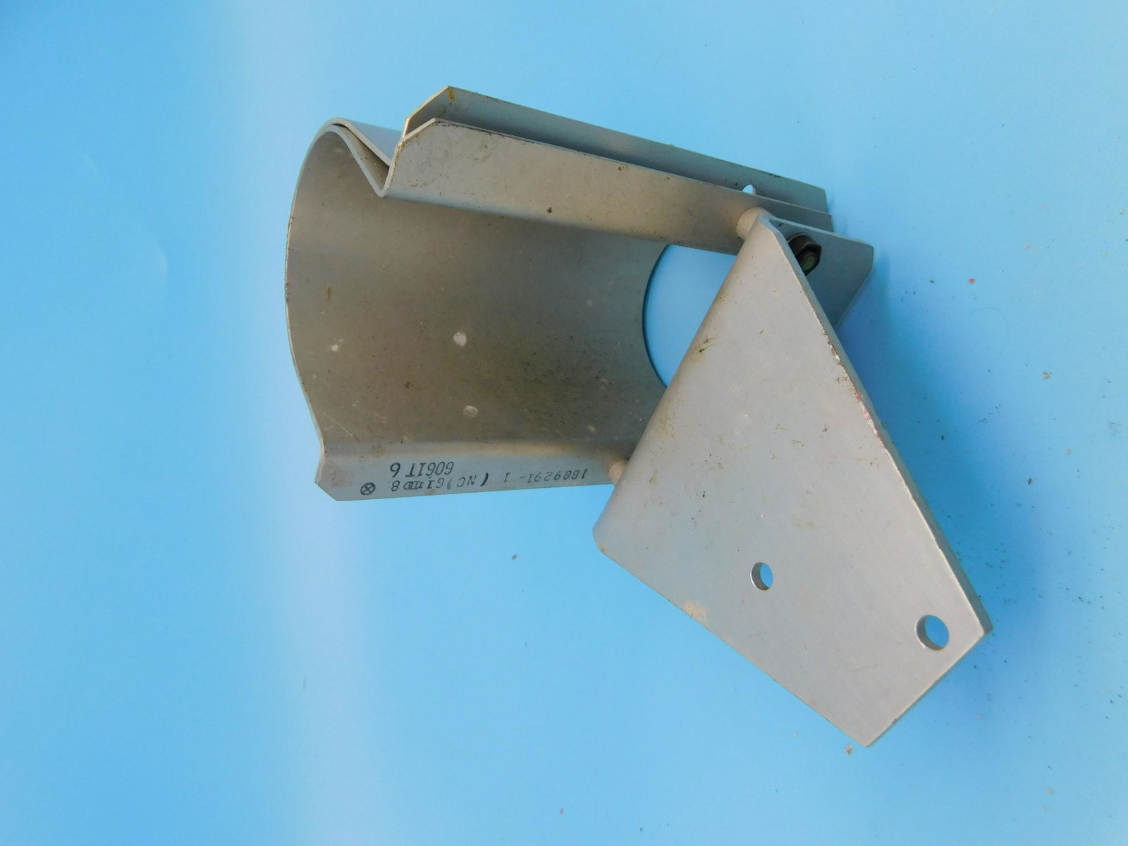 NASA UNIDENTIFIED SPACE ITEM NO RESERVE: NASA Unidentified items up for auction. All items from NASA; some APOLLO, some Space Shuttle possible flown items. You will have to be the judge on these. All items from the Estate of Charles Bell spa