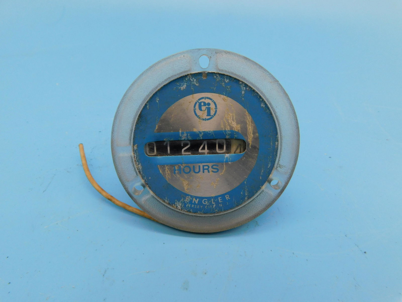 NASA UNIDENTIFIED SPACE ITEM NO RESERVE (1 of 2)