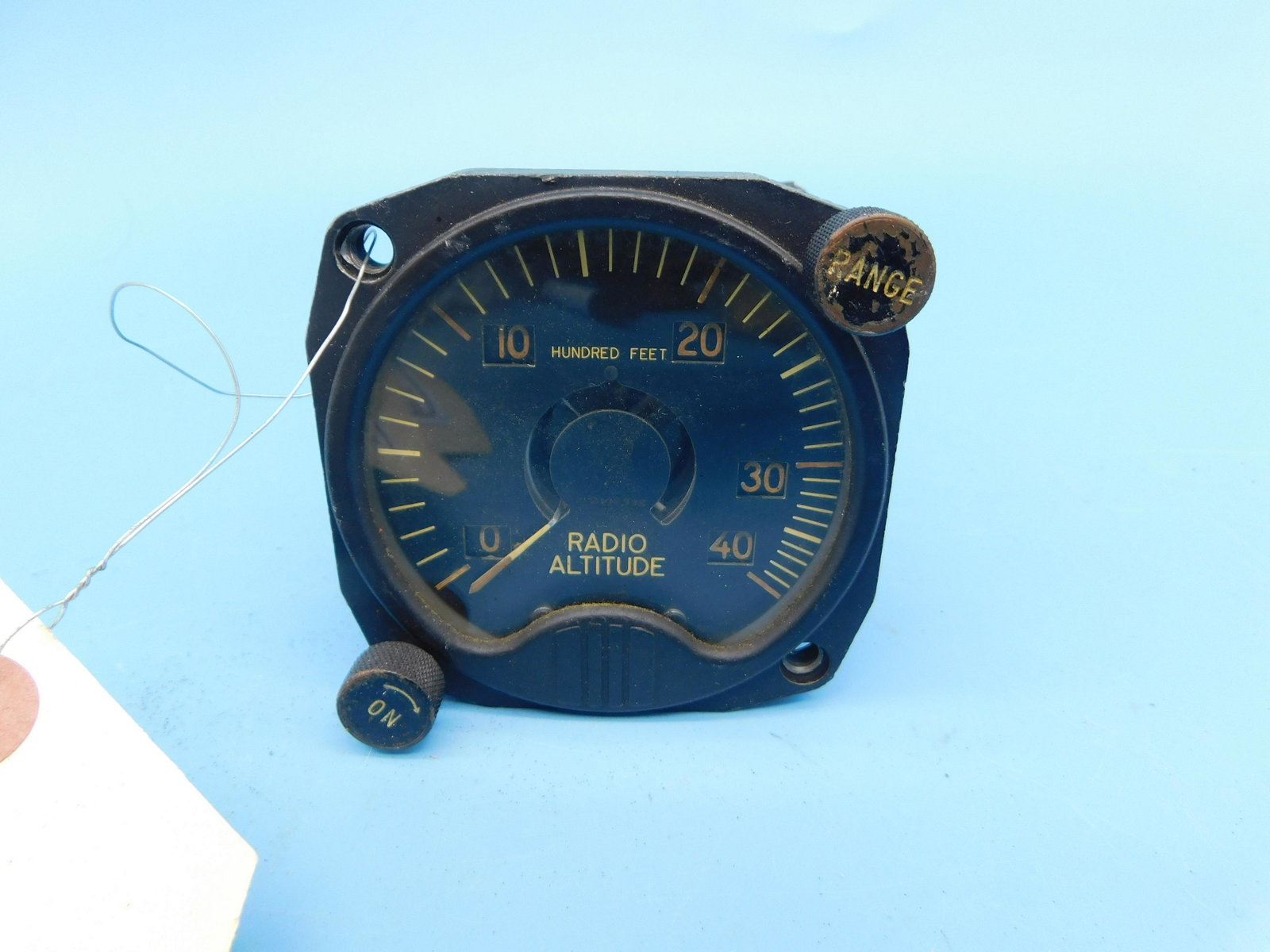 FLOWN APOLLO RADIO ALTITUDE INDICATOR (1 of 5)