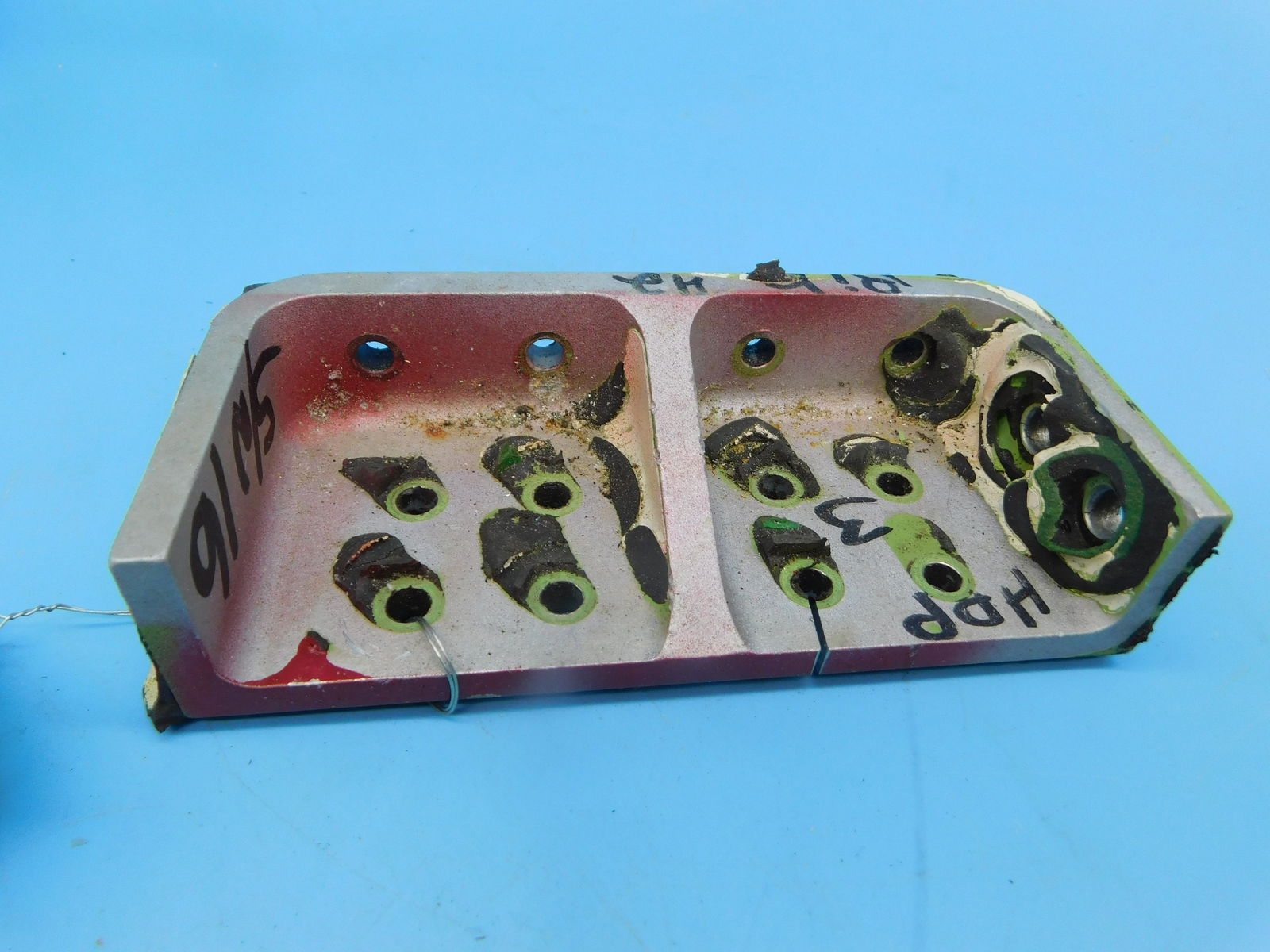 NASA UNIDENTIFIED SPACE ITEM NO RESERVE: NASA Unidentified items up for auction. All items from NASA; some APOLLO, some Space Shuttle possible flown items. You will have to be the judge on these. All items from the Estate of Charles Bell spa