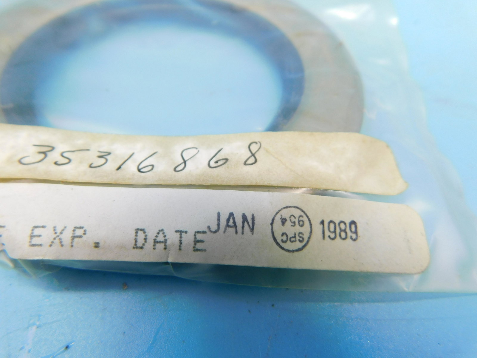 NASA UNIDENTIFIED SPACE ITEM NO RESERVE: NASA Unidentified items up for auction. All items from NASA; some APOLLO, some Space Shuttle possible flown items. You will have to be the judge on these. All items from the Estate of Charles Bell spa