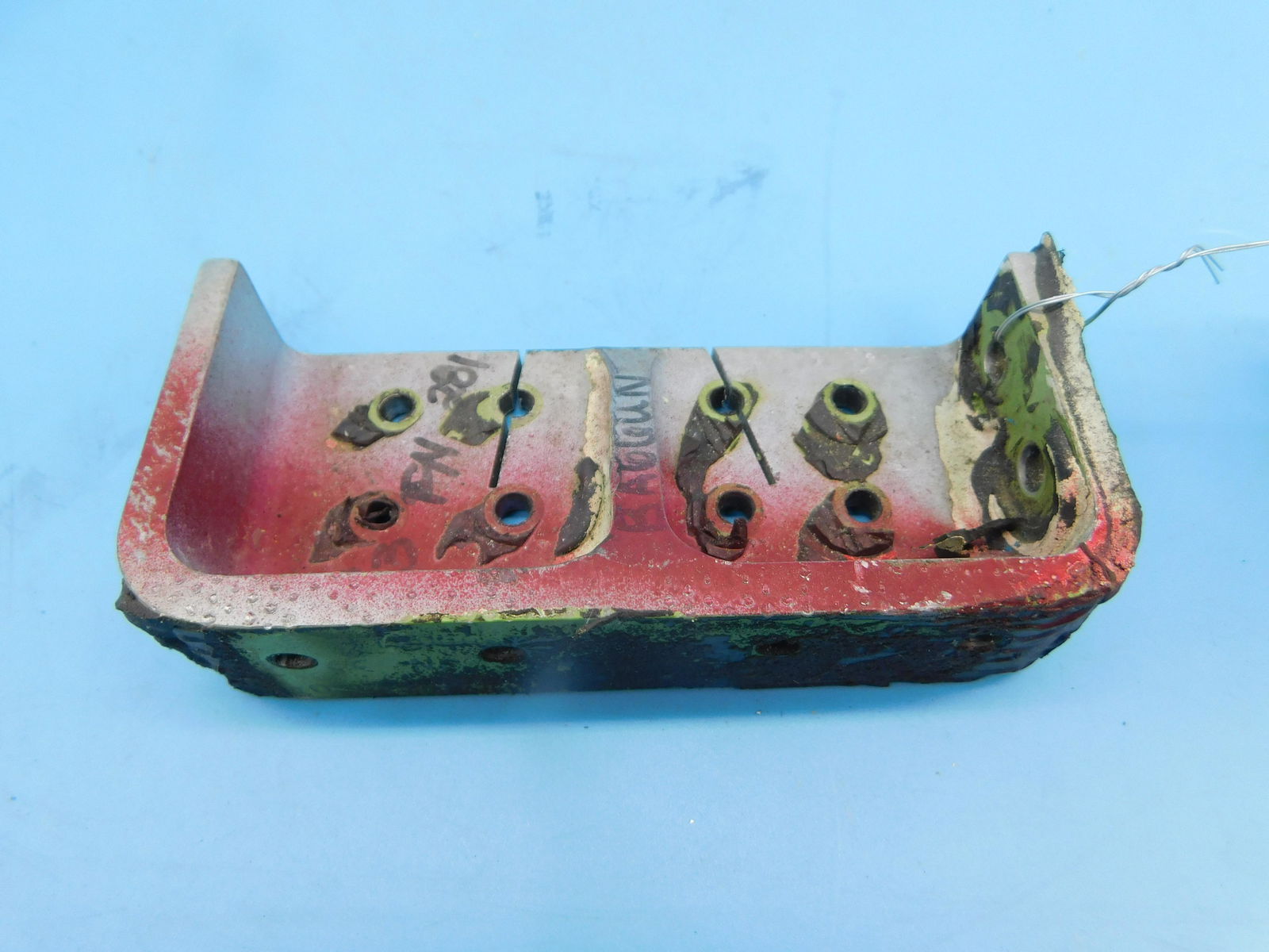 NASA UNIDENTIFIED SPACE ITEM NO RESERVE: NASA Unidentified items up for auction. All items from NASA; some APOLLO, some Space Shuttle possible flown items. You will have to be the judge on these. All items from the Estate of Charles Bell spa