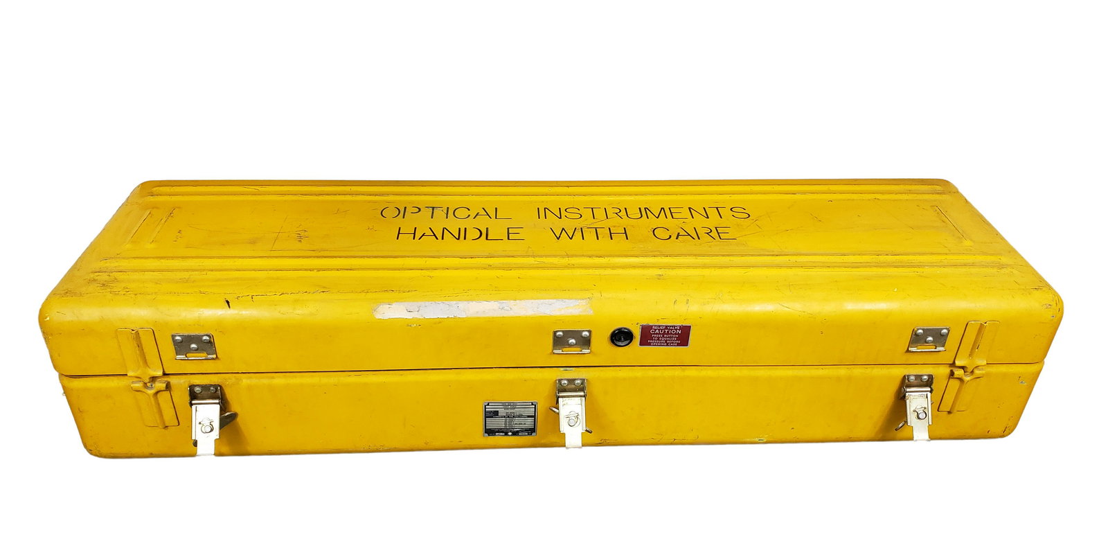 NASA APOLLO OPTICAL INSTRUMENT CASE (CASE ONLY): NASA APollo Mission Optical Instrument Case (case only) Piece is 54" x 16" x 12" All items are from the Estate of Charles Bell space auction in May of 2000 All item for this Auction Located in in Holl