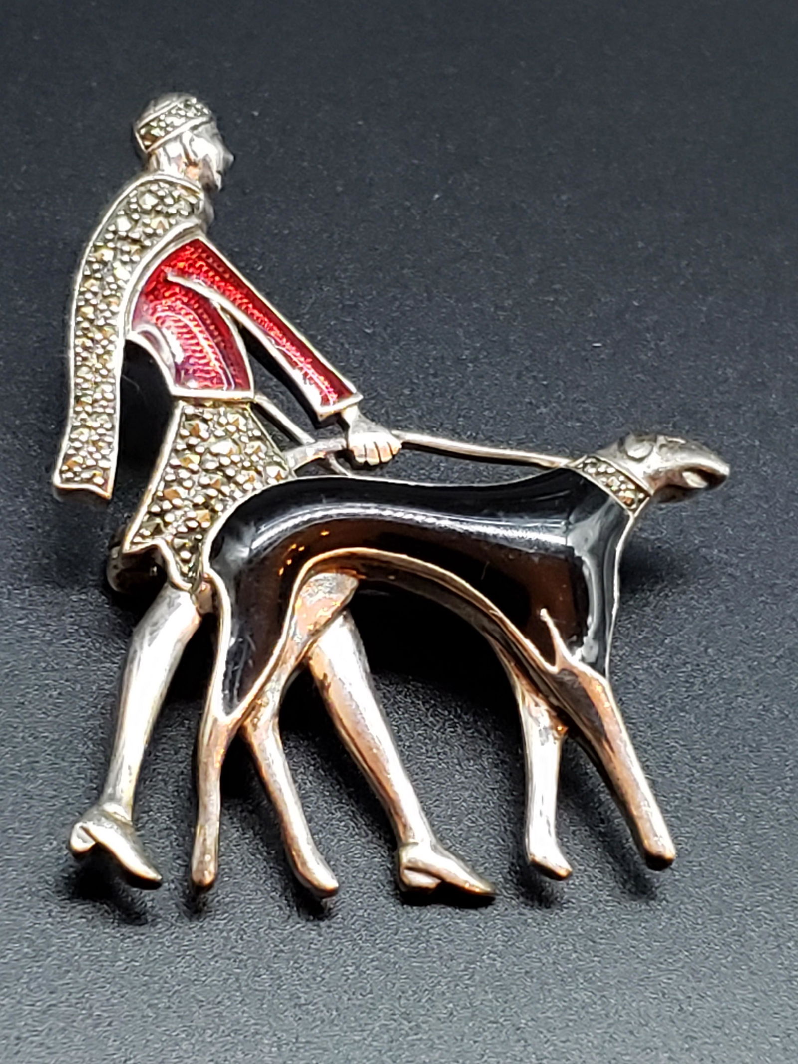 VINTAGE ART DECO PIN: Vintage Art Deco Pin Piece is 2" x 1 1/2" All items for this Auction Located in in Hollywood Florida Warehouse For Shipping Call today for quote they have item numbers and Pak Mail is available for al