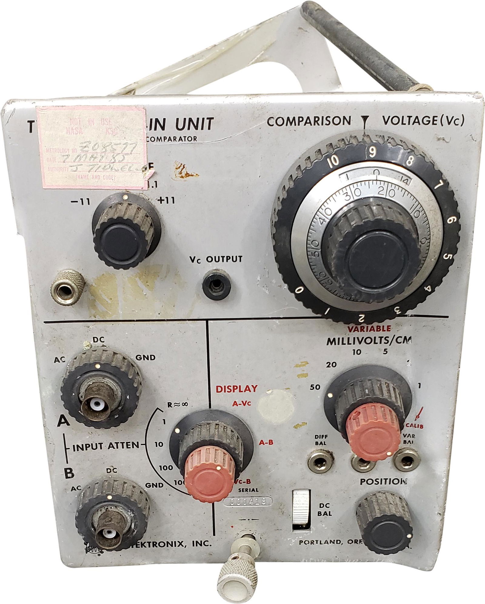 NASA APOLLO INSTRUMENT CASE (1 of 10)