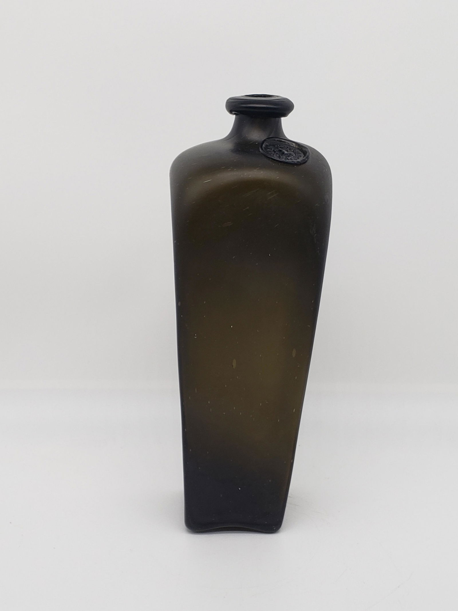 ANTIQUE OCEAN FIND BOTTLE (1 of 6)
