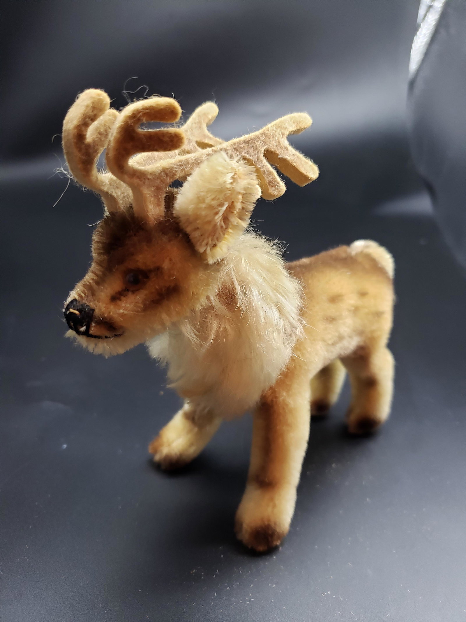 STEIFF REINDEER: Steiff Reindeer Piece is 6" x 6" All items from this Auction Located in in Hollywood Florida Warehouse For Shipping Call today for quote they have item numbers and Pak Mail is available for all your c