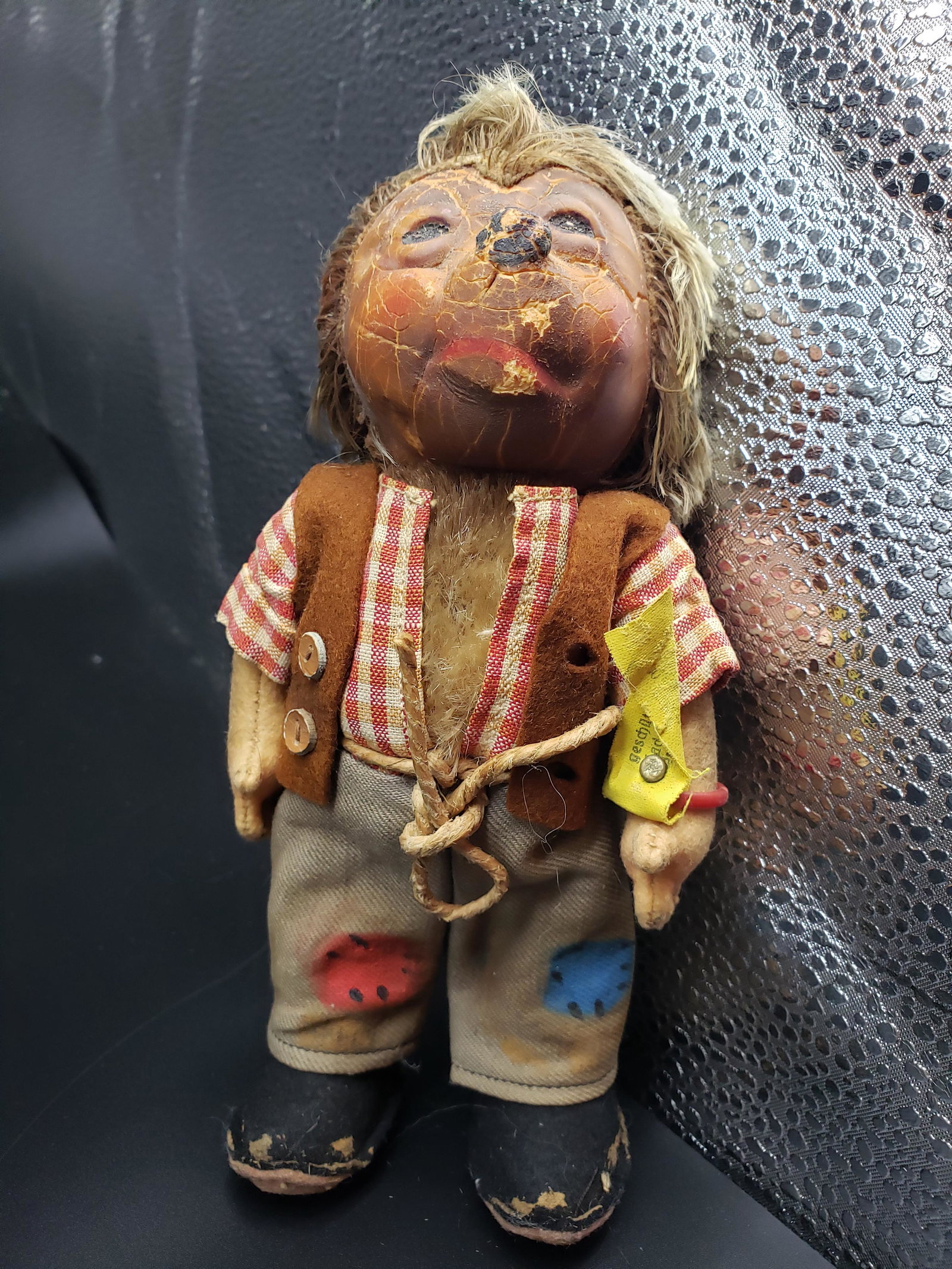STEIFF WITH ORIGINAL TAG: Steiff with Original Tag Piece is 7" All items from this Auction Located in in Hollywood Florida Warehouse For Shipping Call today for quote they have item numbers and Pak Mail is available for all yo