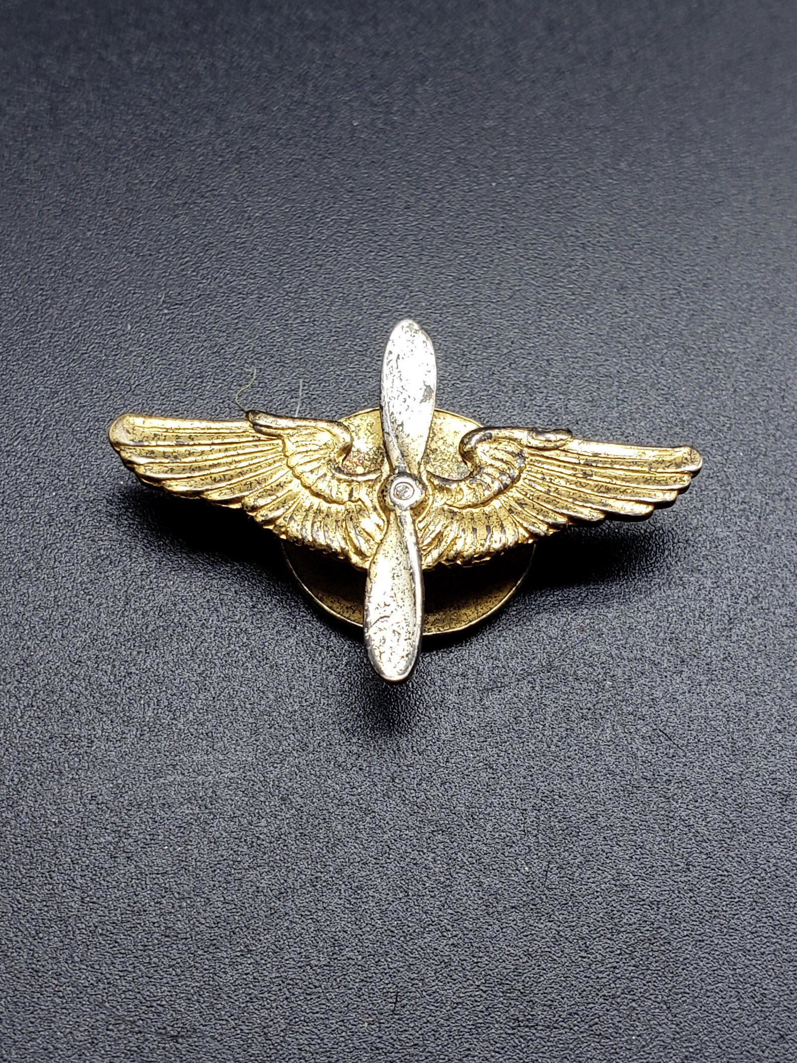 VINTAGE MILITARY PATCH: Vintage Military Patch All items from this Auction Located in in Hollywood Florida Warehouse For Shipping Call today for quote they have item numbers and Pak Mail is available for all your custom pack