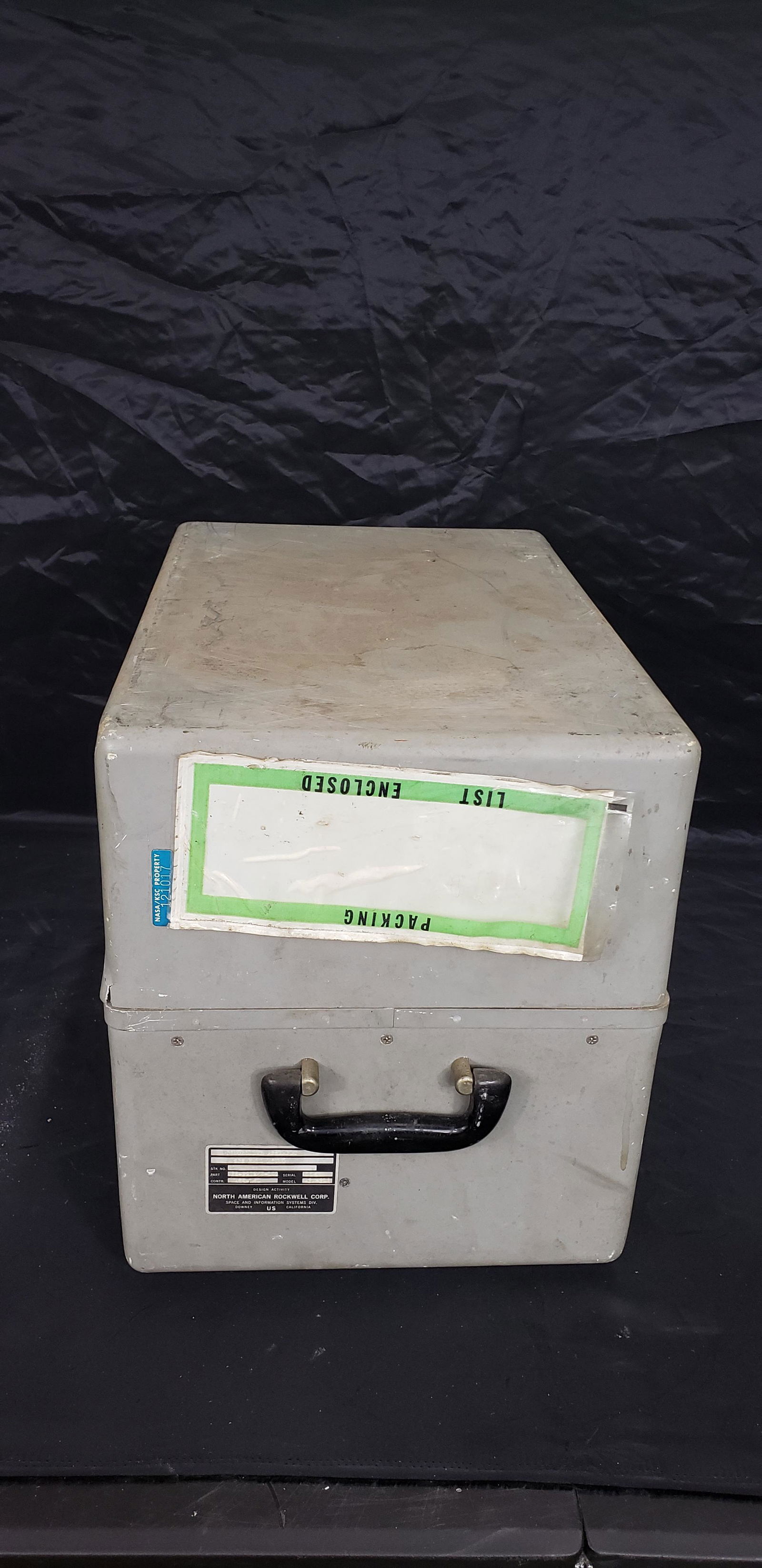 NASA APOLLO CONTROLLER ASSEMBLY SCS HAND MOUNT BOX (1 of 10)