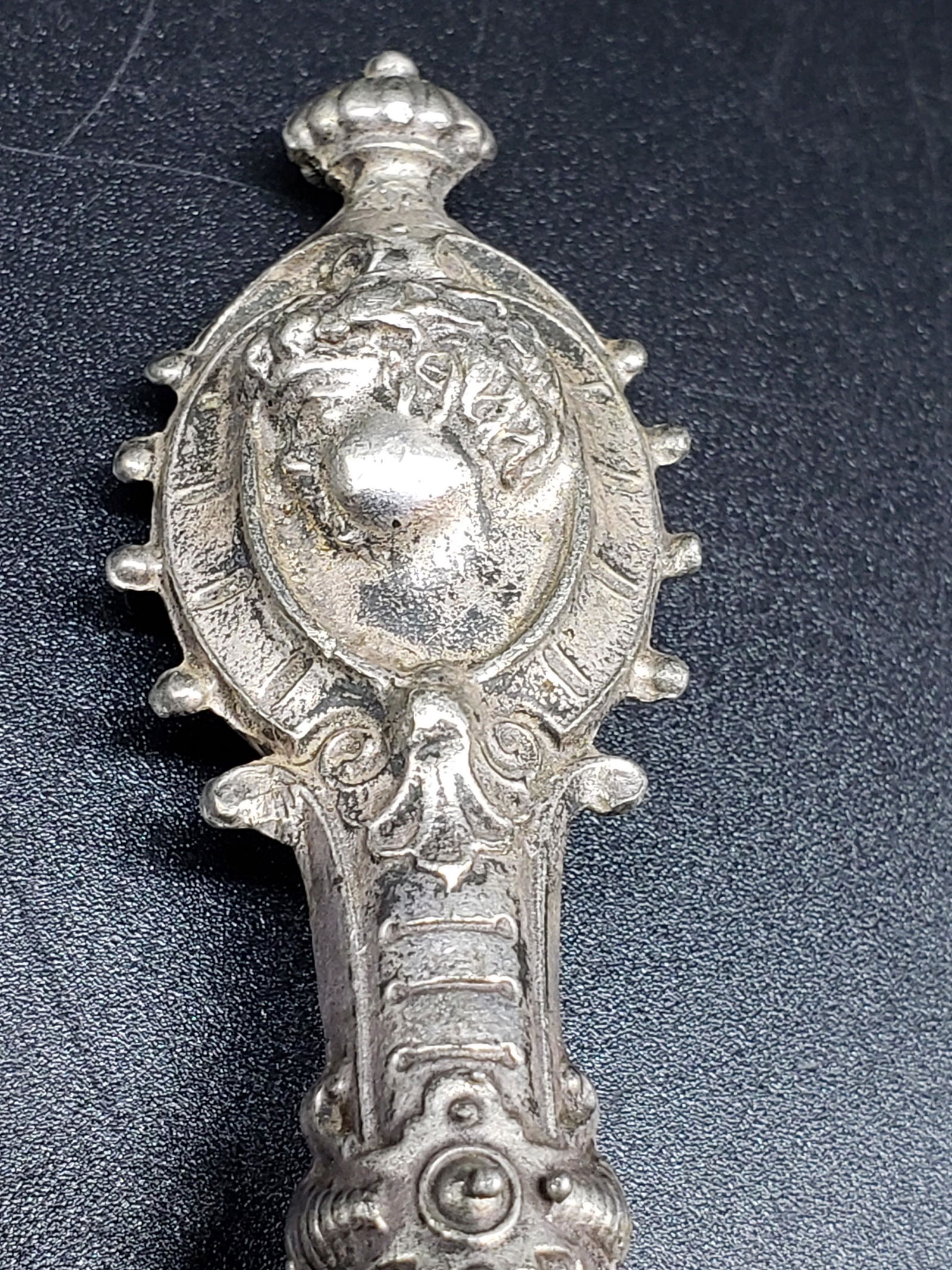 VICTORIAN 1800'S STERLING SILVER DARNER EGG (1 of 3)