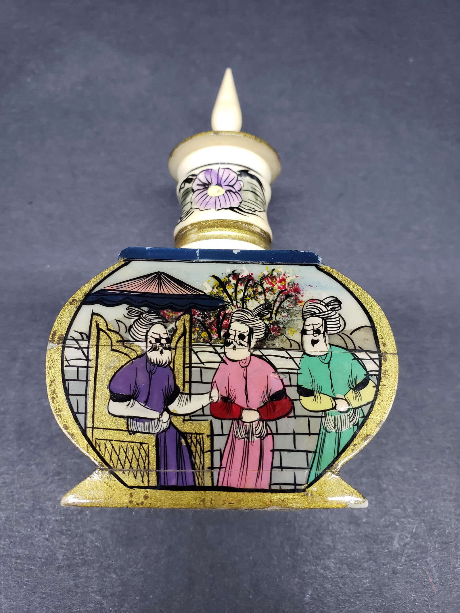 RUSSIAN ENAMELED BOX (1 of 4)