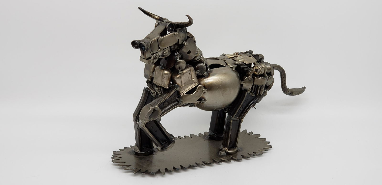 STEAMPUNK BULL SCULPTURE (1 of 6)