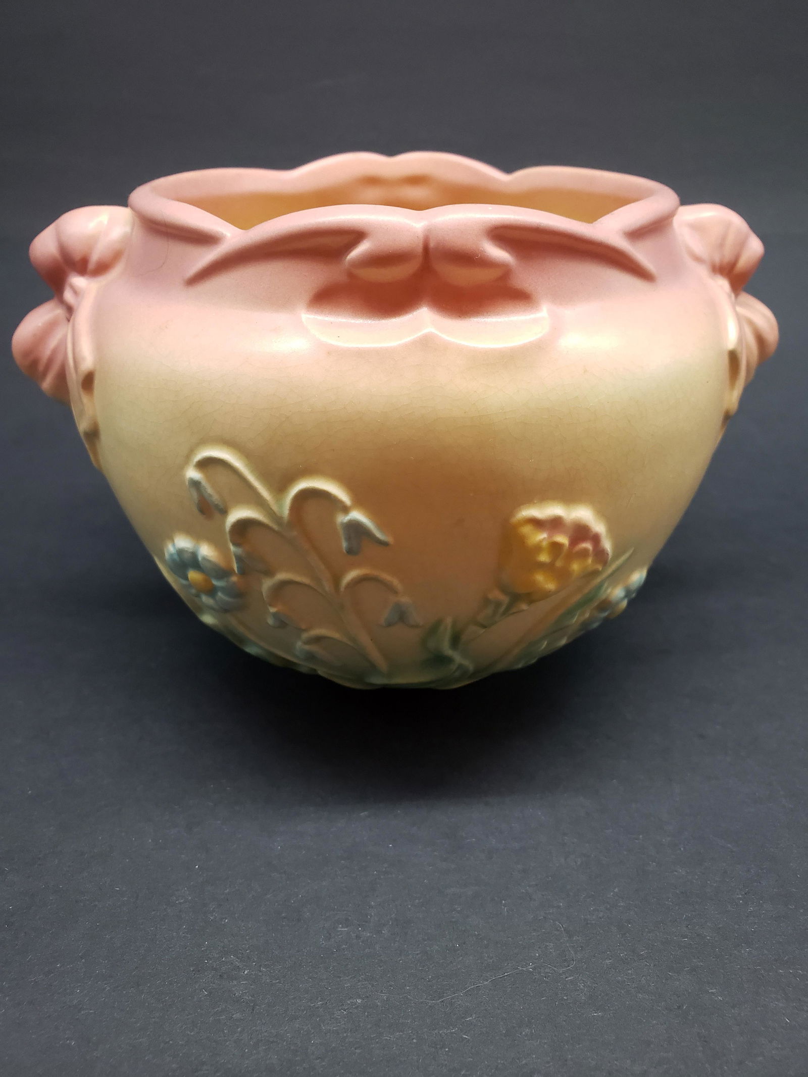 HULL POTTERY (1 of 4)