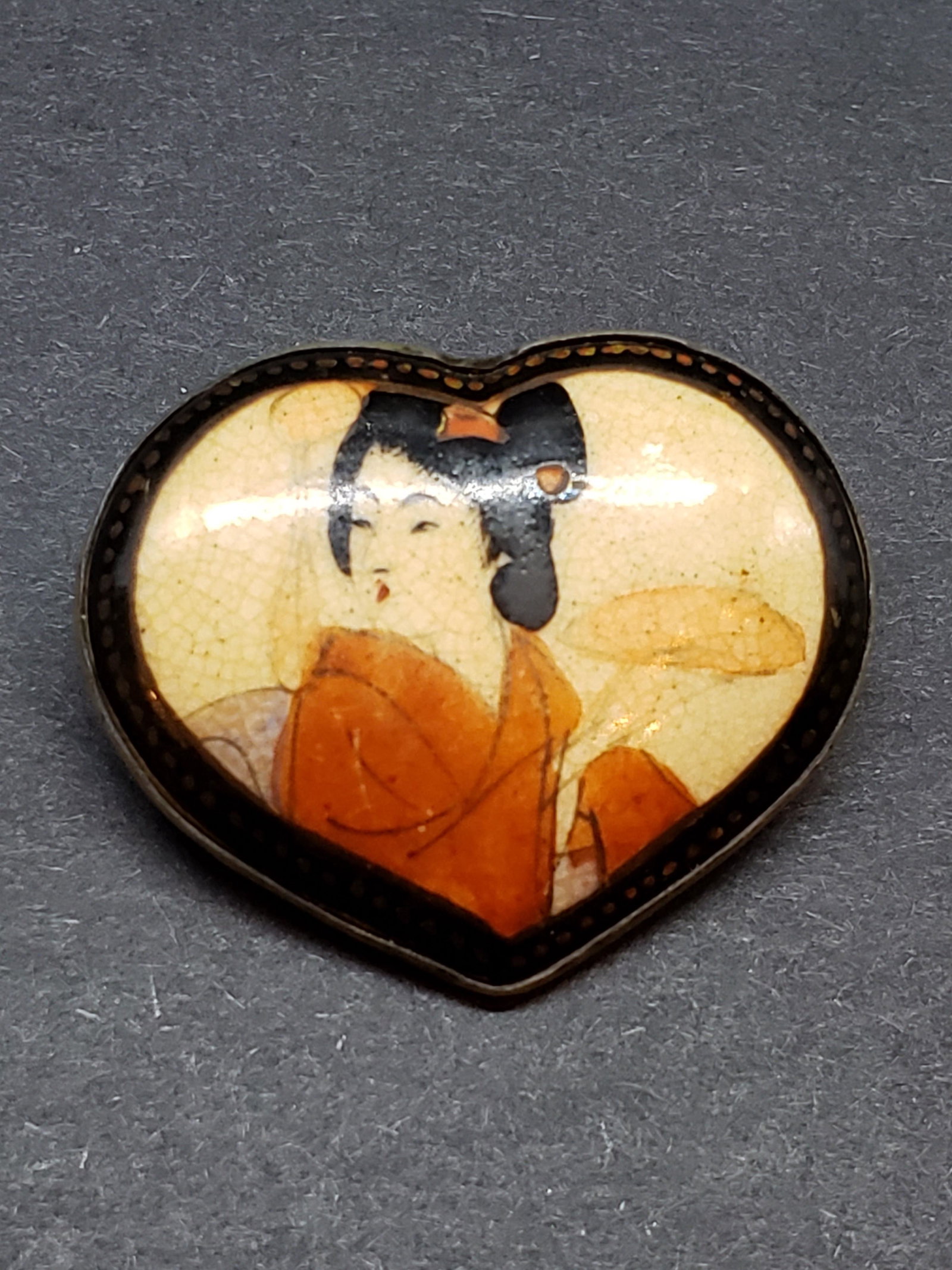 EARLY HAND PAINTED PIN (1 of 2)