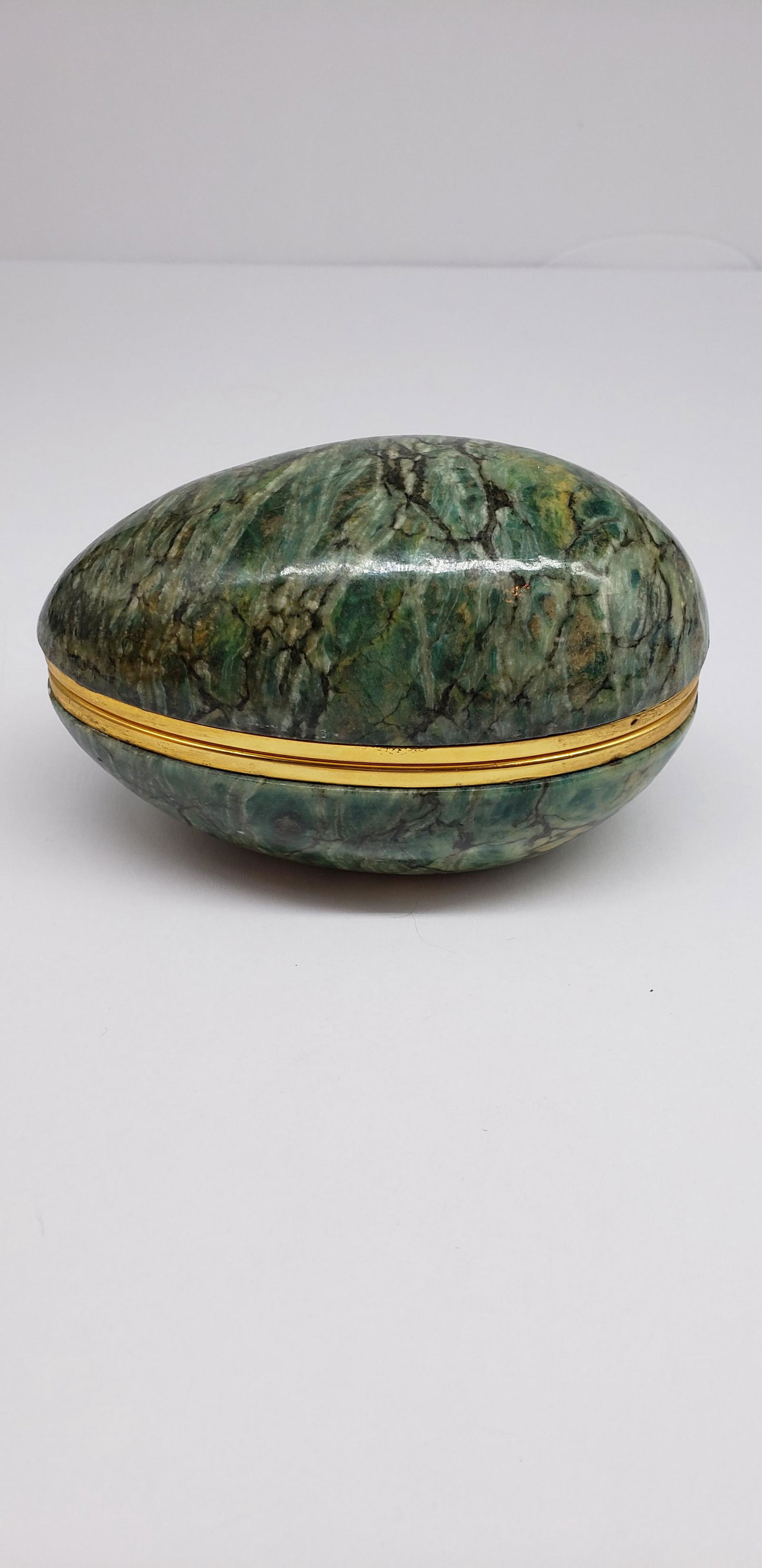 ITALIAN ALABASTER STONE EGG BOX (1 of 3)