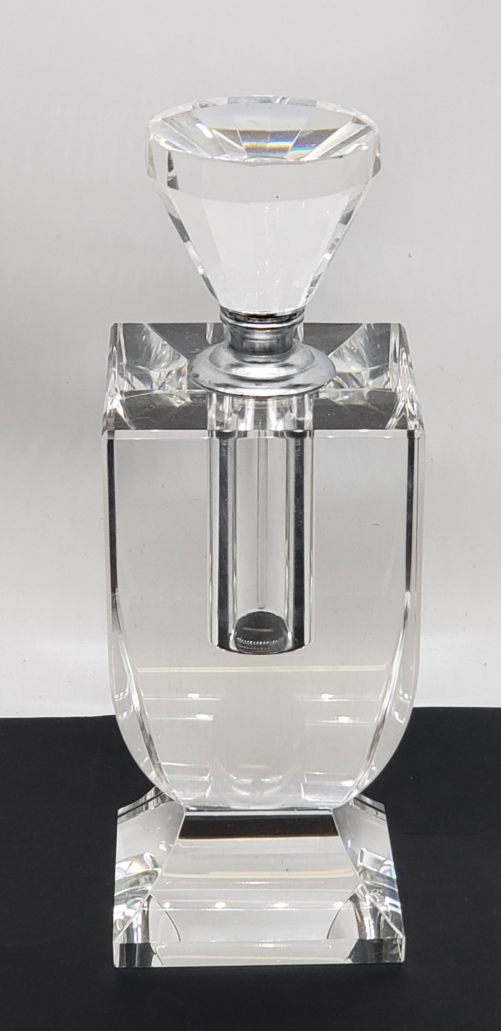 LEAD CRYSTAL PERFUME STORE DISPLAY (1 of 2)