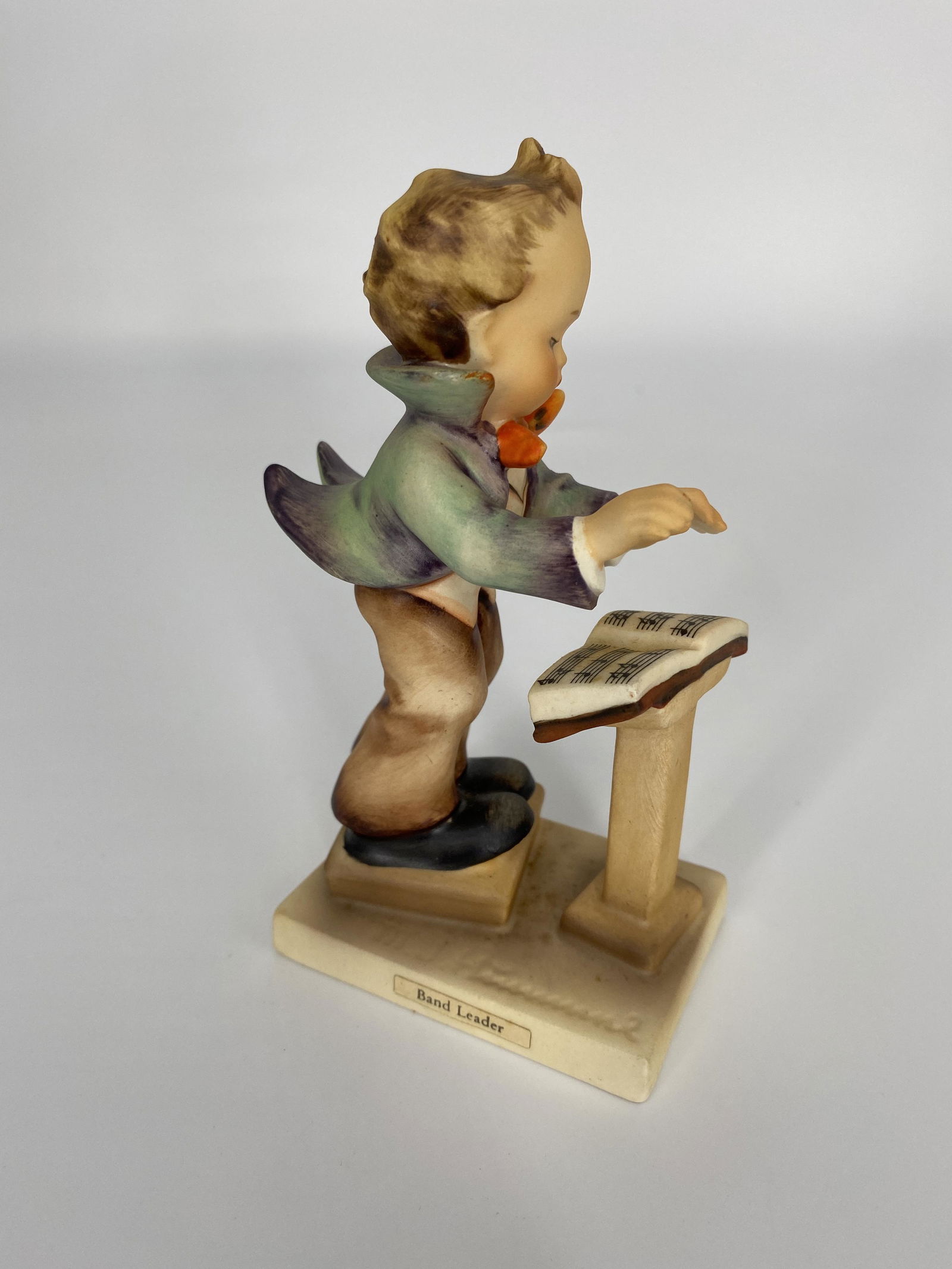 FULL V HUMMEL BAND LEADER (1 of 3)