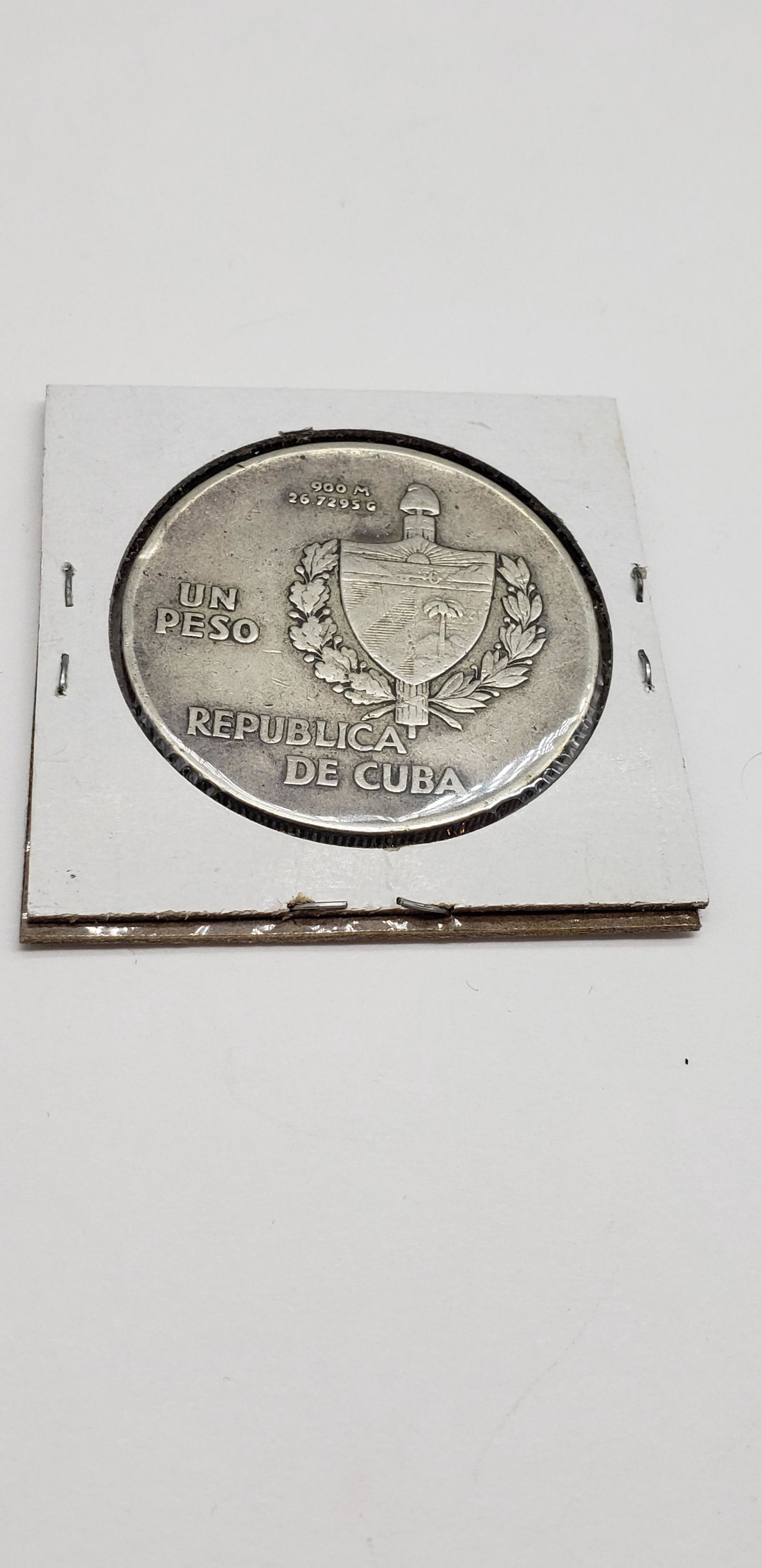 1935 REPUBLICA DE CUBA UN PESO PATRIA Y LIBERTAD (1 of 2)