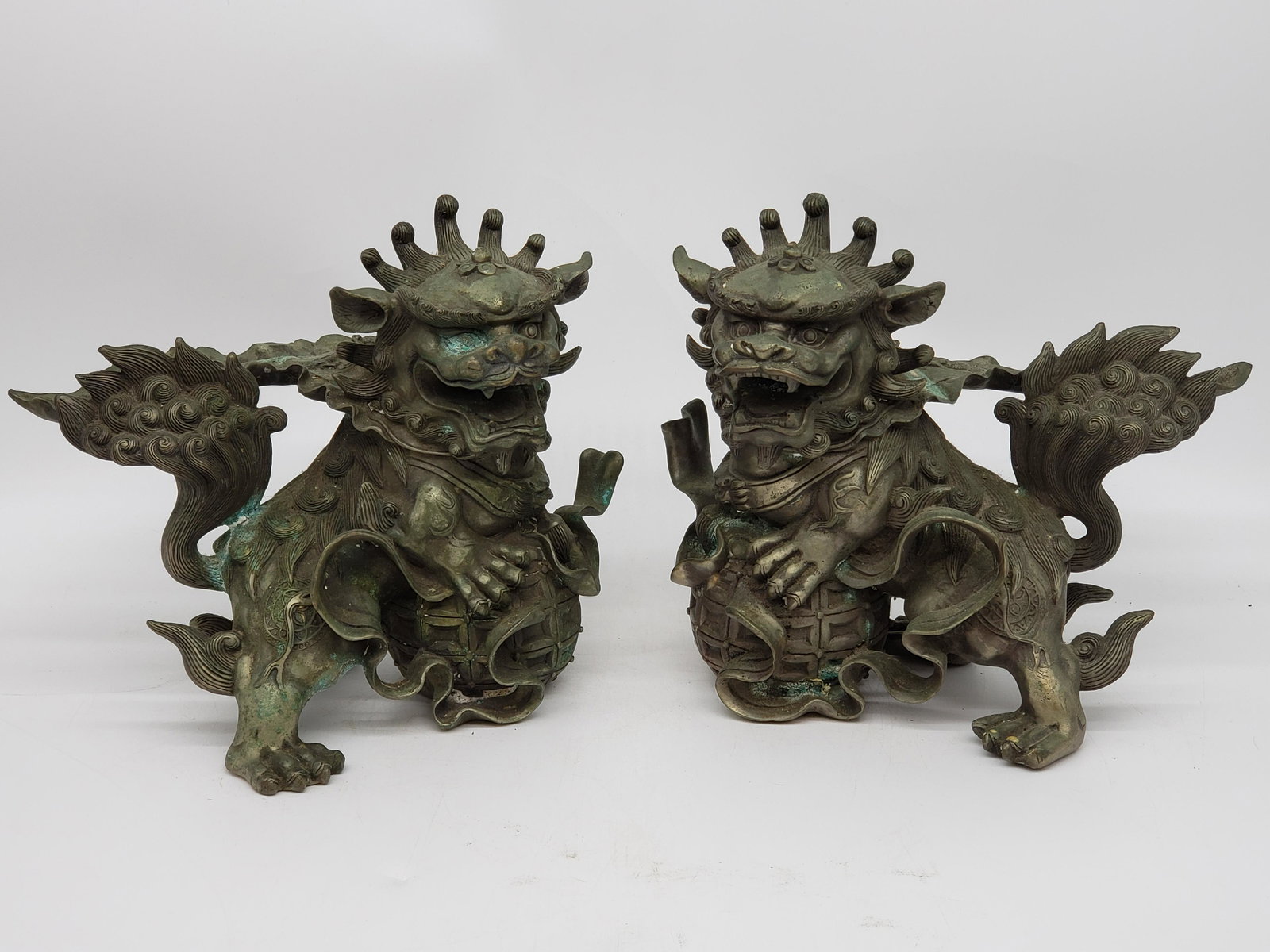 RARE PAIR (2) 18TH CENTURY CHINESE BRONZE FOO DOGS (1 of 9)