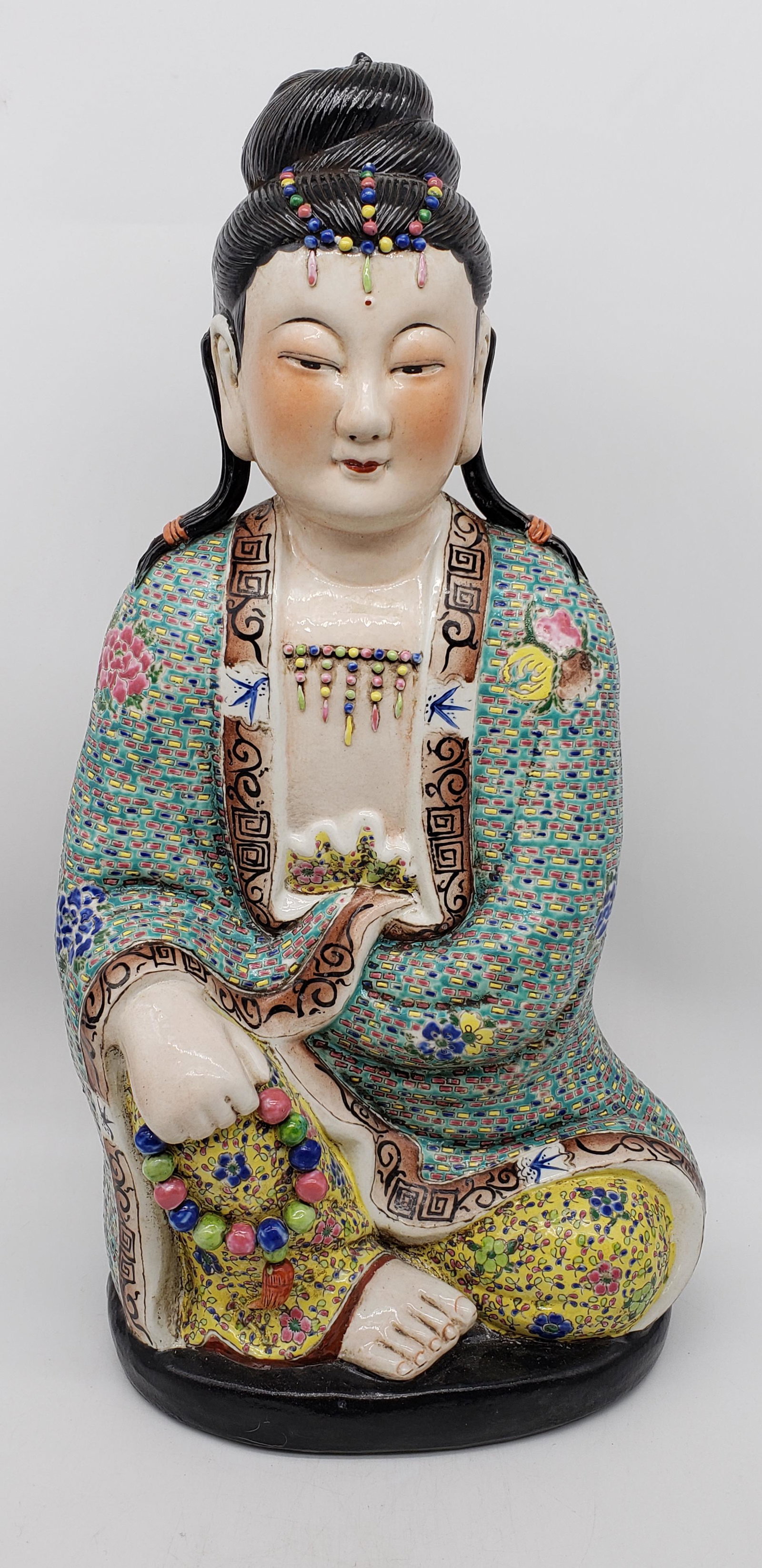 ANTIQUE CHINESE PORCELAIN FIGURE/STATUE (1 of 7)