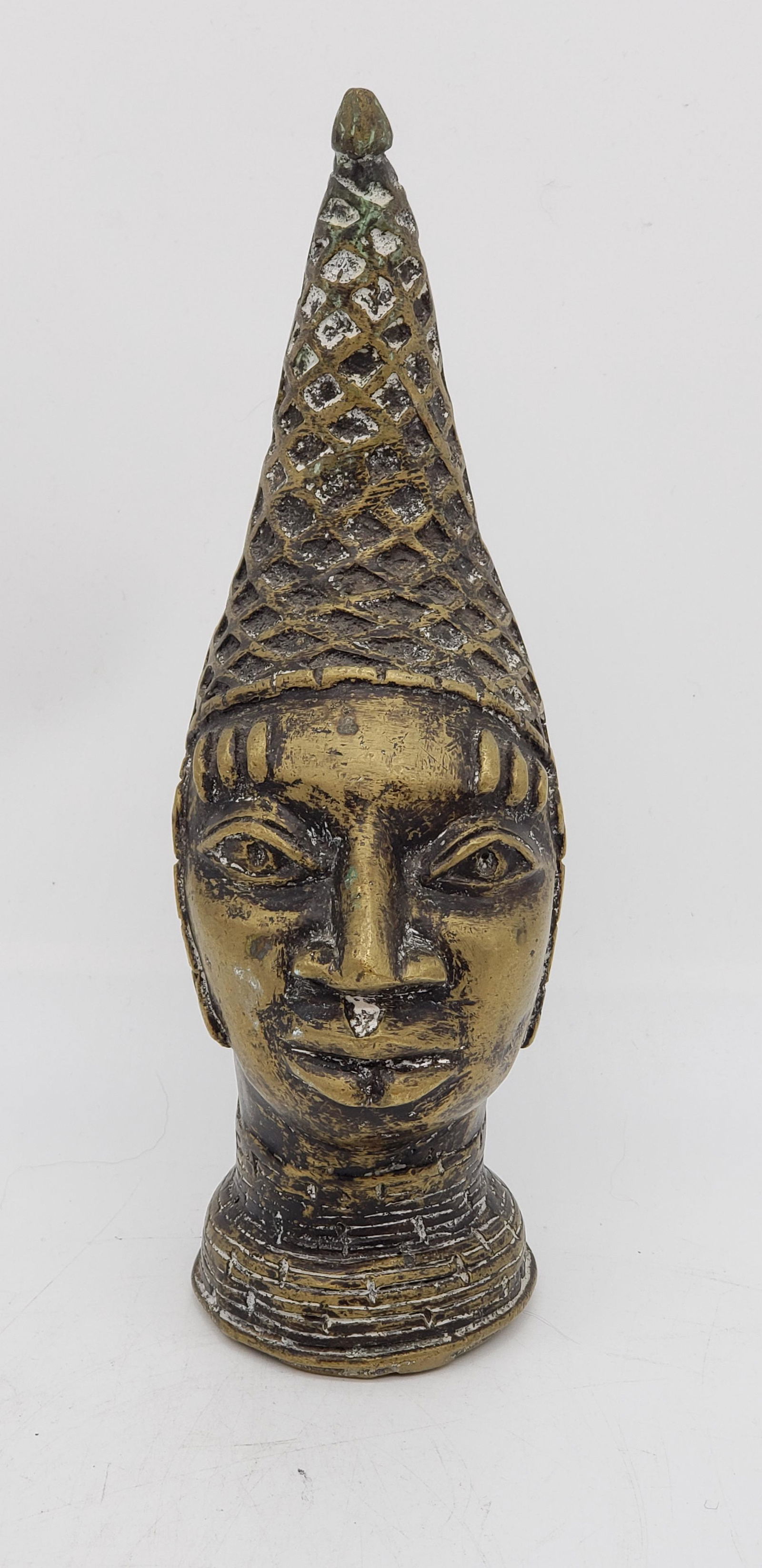 ANTIQUE AFRICAN BRASS FIGURE (1 of 5)