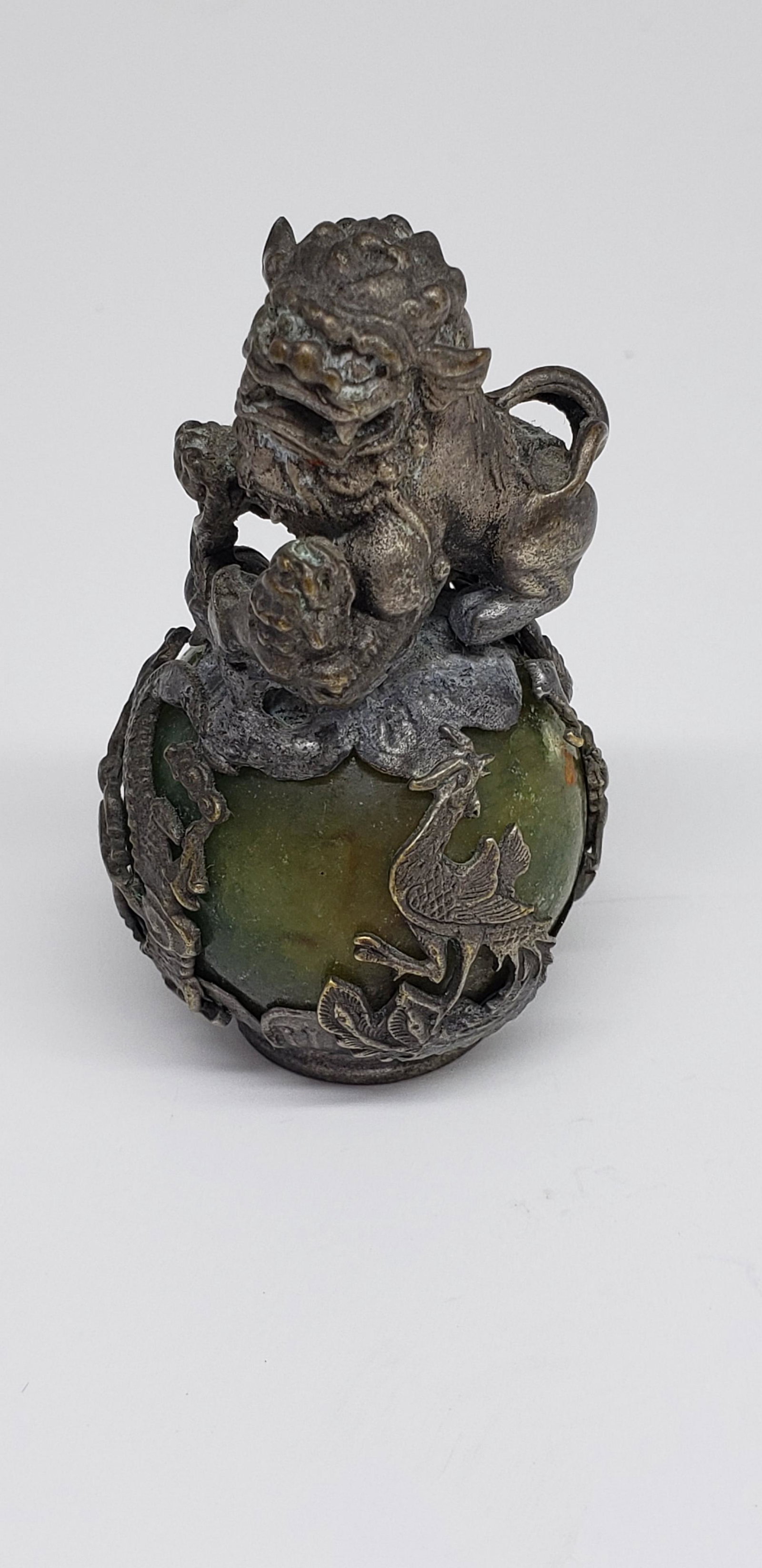 ANTIQUE CHINESE JADE FOO DOG FIGURINE: ANTIQUE CHINESE JADE FOO DOG FIGURINE 2 1/4" X 1 1/4" All items Located in Hollywood Florida Warehouse. Thank you for your inquiry about shipping your precious item/items purchased at Puckett Auctions