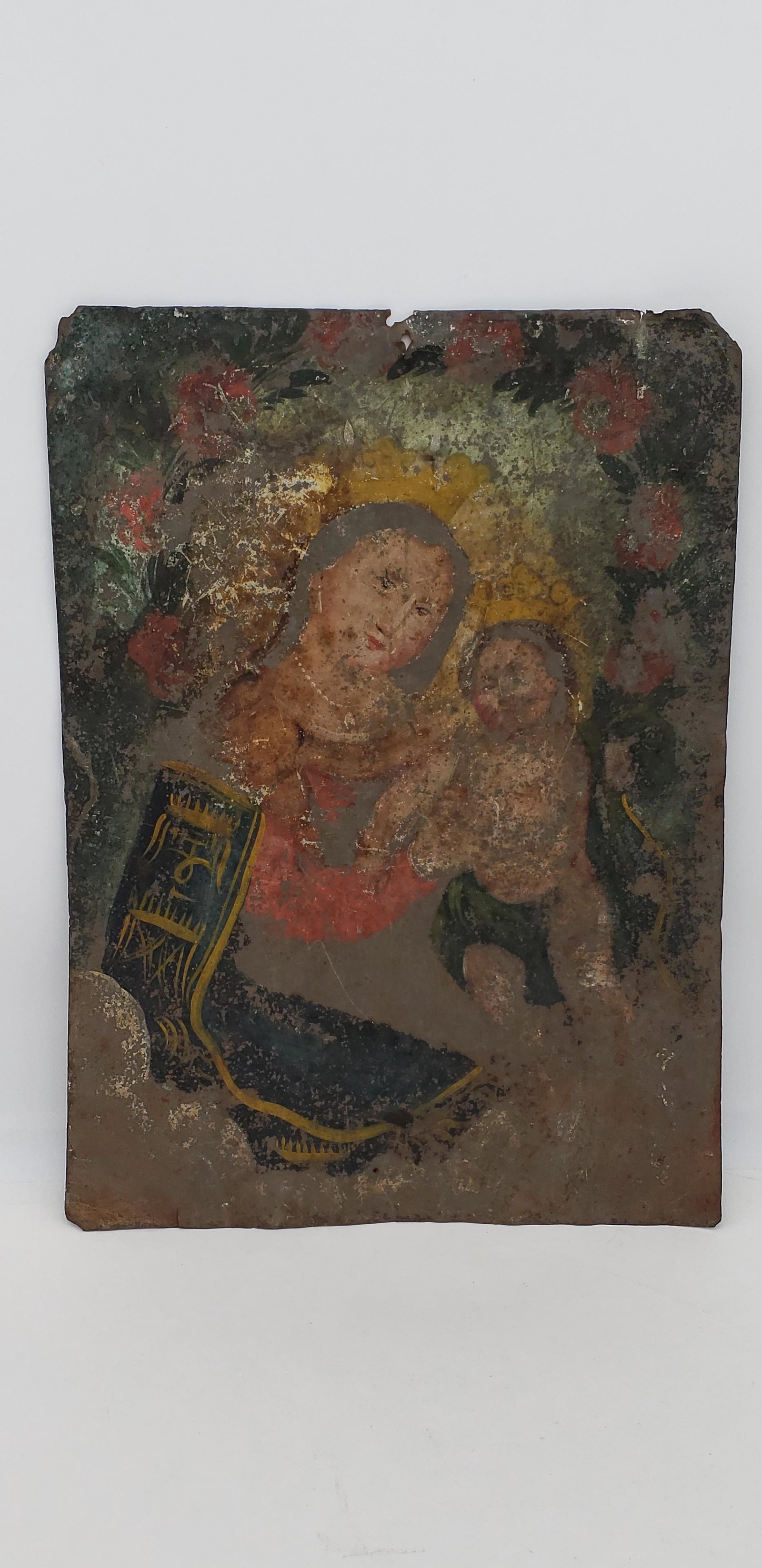 ANTIQUE RETABLO OIL ON TIN RELGIOUS ICON PAINTING: ANTIQUE RETABLO OIL ON TIN RELIGIOUS ICON PAINTING. MEXICO. 14" X 10" All items Located in Hollywood Florida Warehouse. Thank you for your inquiry about shipping your precious item/items purchased at 