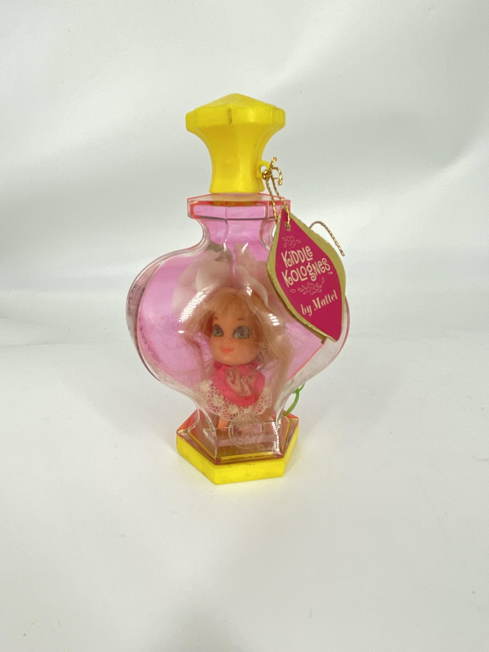 KIDDLE KOLOGNES BY MATTEL: KIDDLE KOLOGNES BY MATTEL IN ORIGINAL BOTTLE 4 1/2" X 2 3/4" All items Located in Hollywood Florida Warehouse. Thank you for your inquiry about shipping your precious item/items purchased at Puckett A