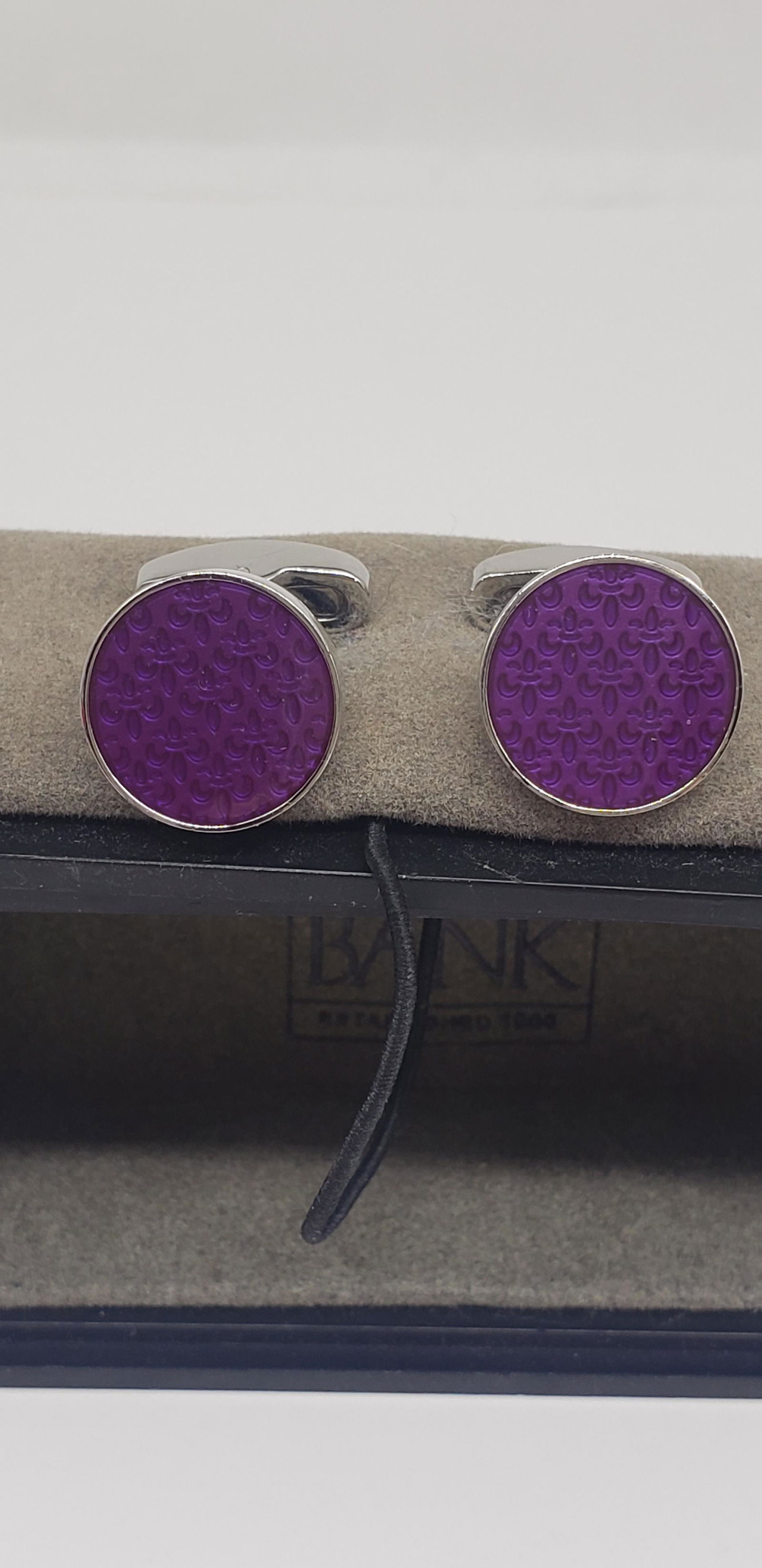 JOS A. BANK CUFFLINKS PURPLE FLEUR DE LIS (1 of 3)