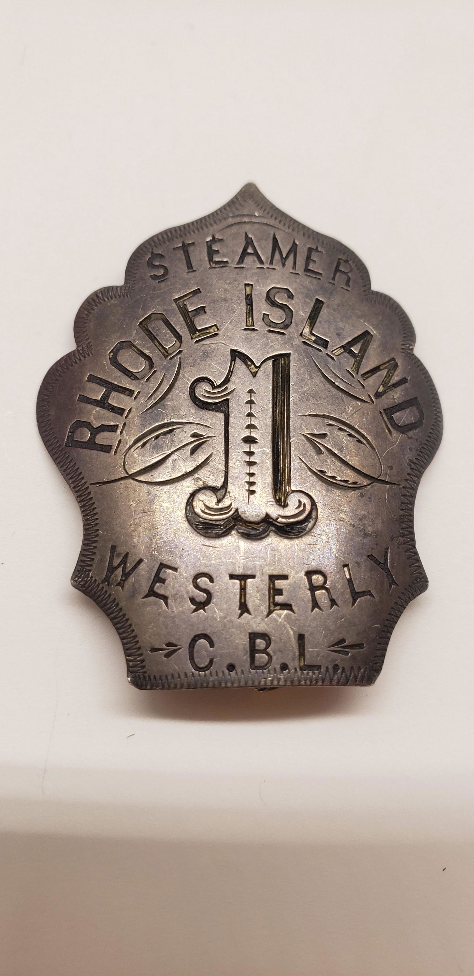 STEAMER RHODE ISLAND I WESTERLY OFFICIAL FIREMAN BADGE (1 of 2)