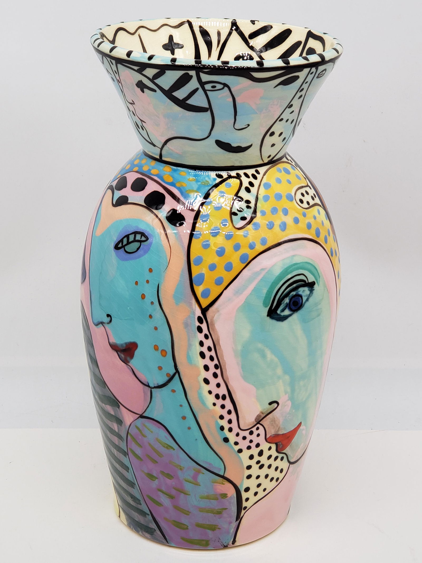 WENDY WILLIAMS HAND PAINTED PORCELAIN VASE (1 of 7)