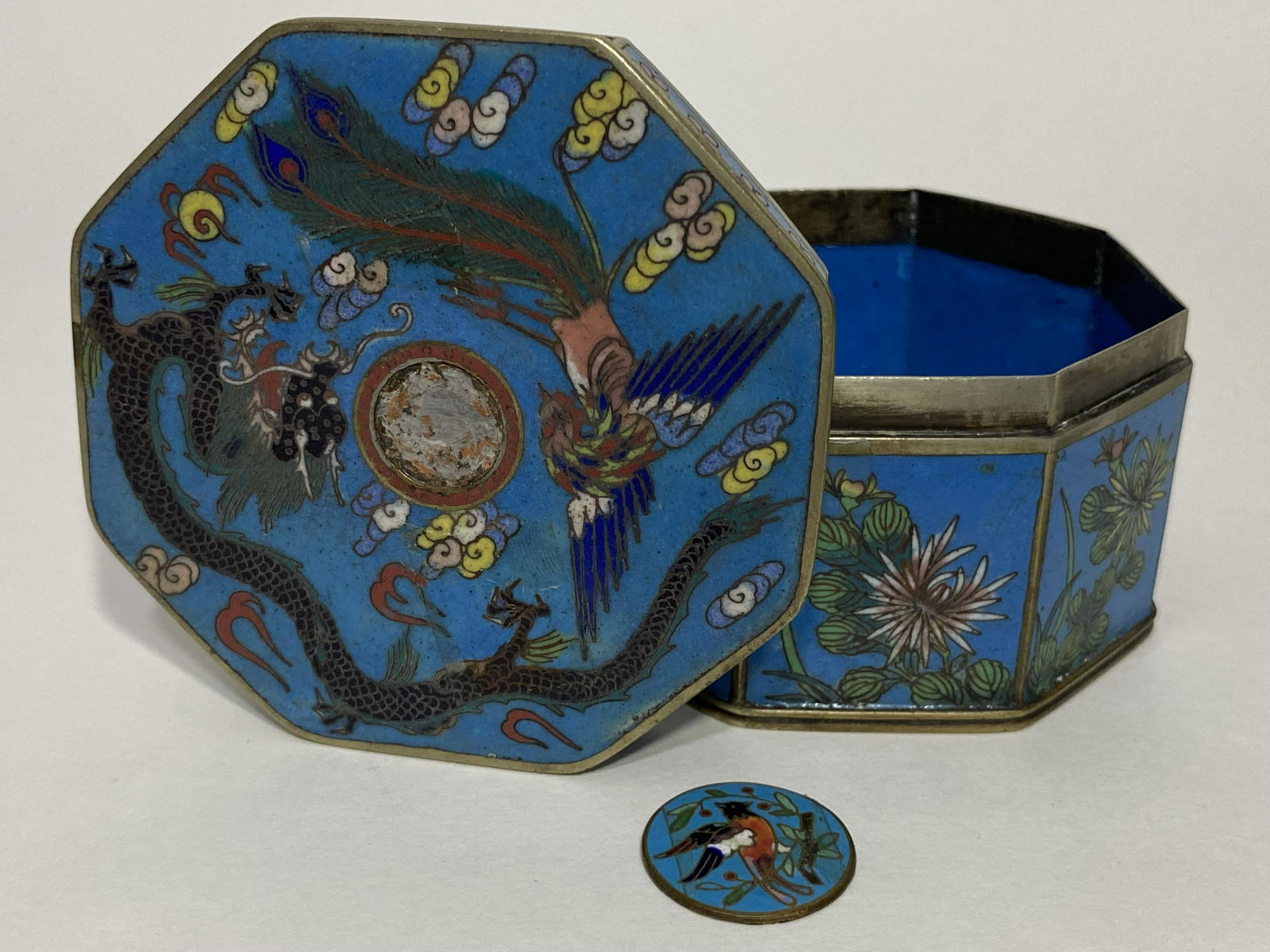 CHINESE ENAMEL CLOISONNE DRAGON & PHOENIX BIRD OCTAGON TRINKET STASH BOX (1 of 7)