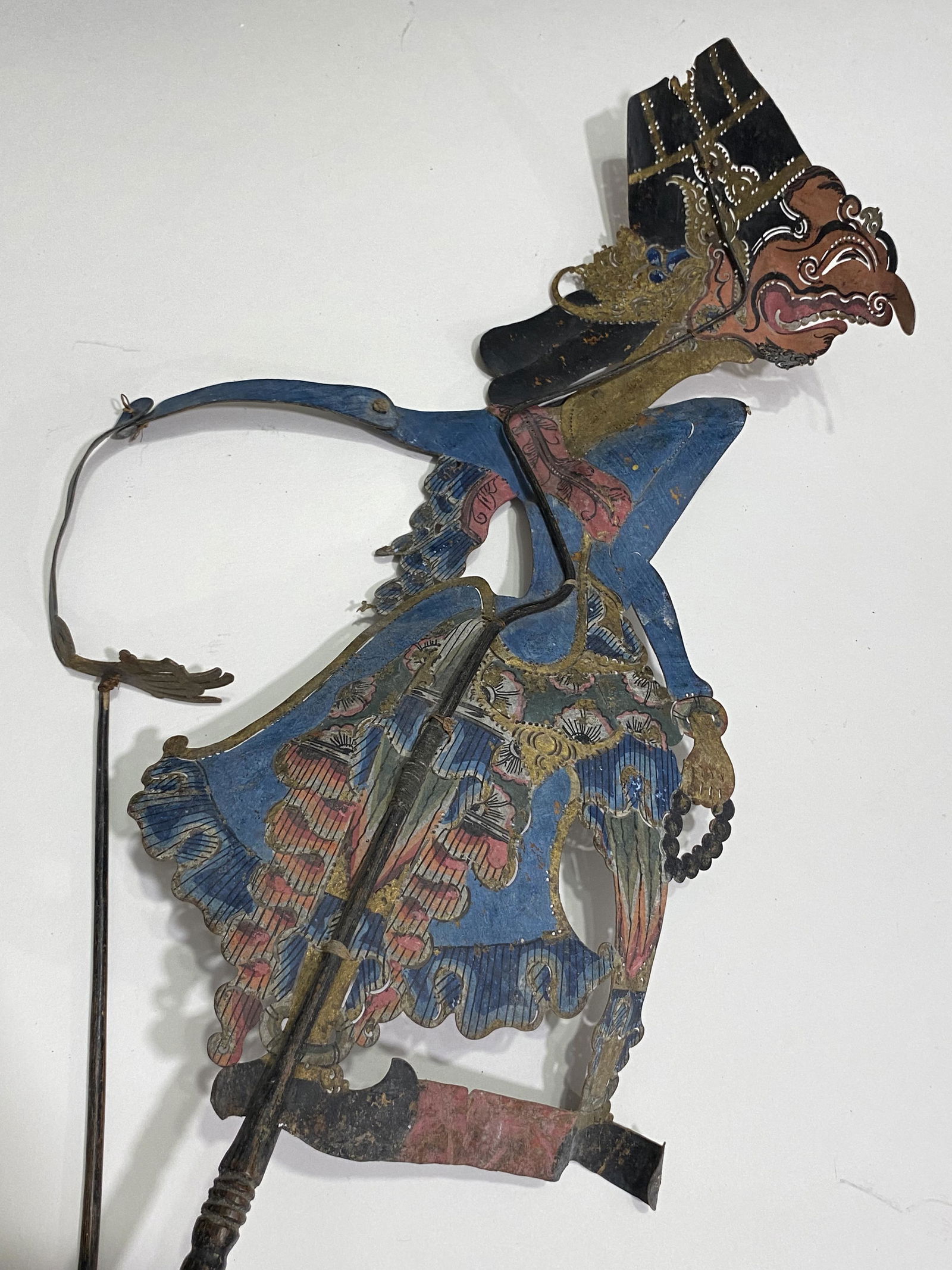 ANTIQUE 19TH C. INDONESIAN JAVA THEATRE PLAY SHADOW PUPPET (1 of 4)