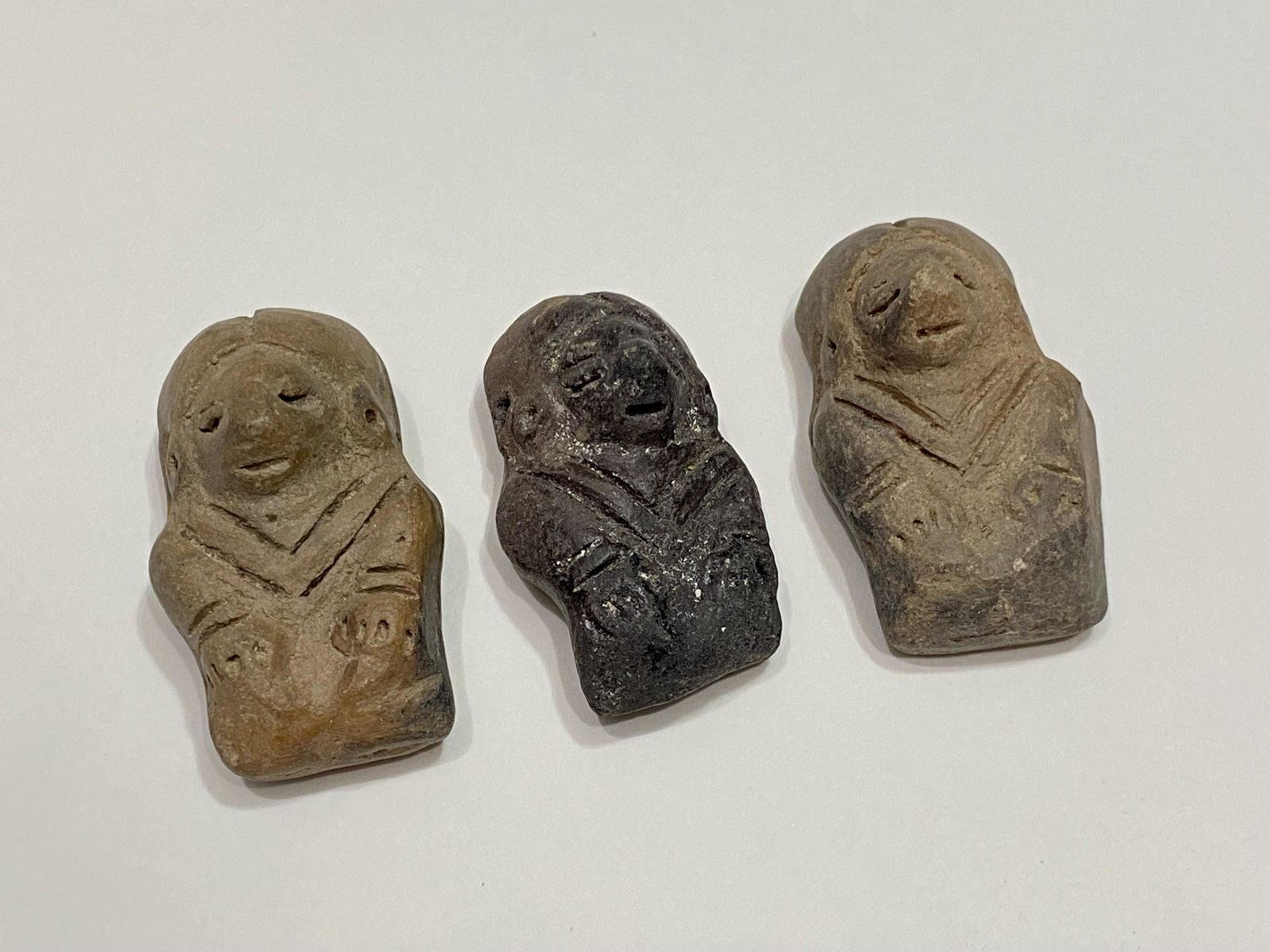 3PC PRE-COLUMBIAN SALVAGED ART POTTERY BURIAL BEAD ARTIFACT FIGURINES (1 of 4)