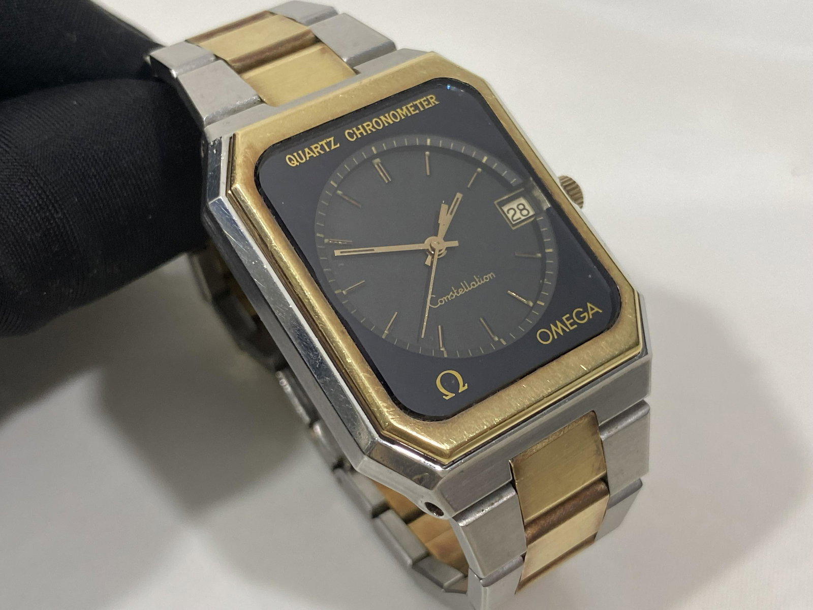 OMEGA CONSTELLATION 14K GOLD & STAINLESS QUARTZ CHRONOMETER WRISTWATCH (1 of 5)