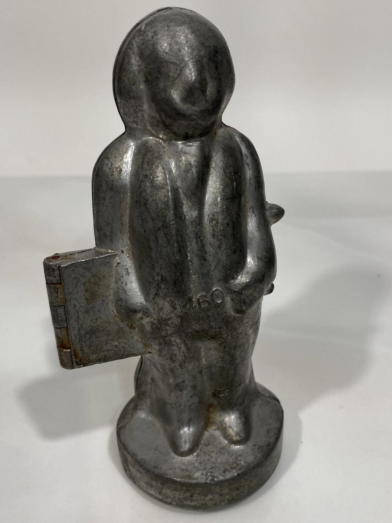 GEORGE WASHINGTON PRESIDENT HINGED PEWTER CHOCOLATE OR ICE CREAM MOLD (1 of 3)