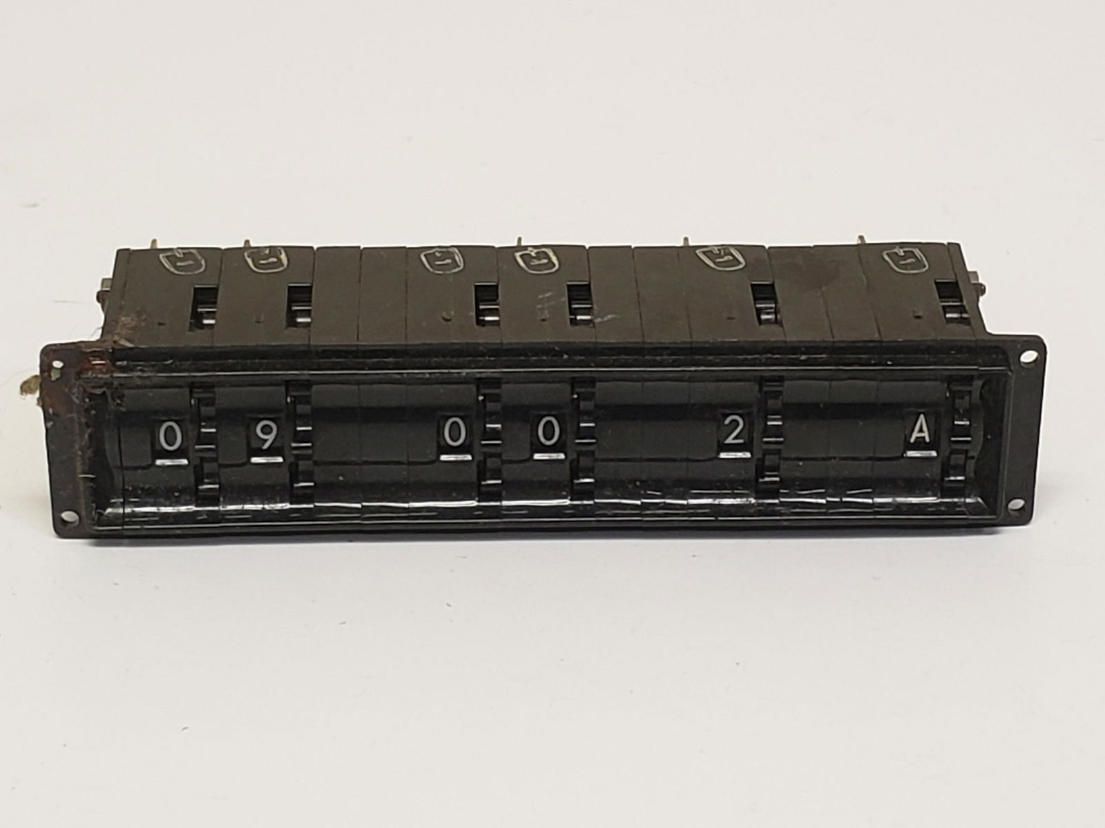 NASA APOLLO COUNTER MINI SWITCH: NASA APOLLO COUNTER MINI SWITCH 5 1/4" X 1 1/2" X 1 1/4" All items Located in Hollywood Florida Warehouse. Thank you for your inquiry about shipping your precious item/items purchased at Puckett Aucti