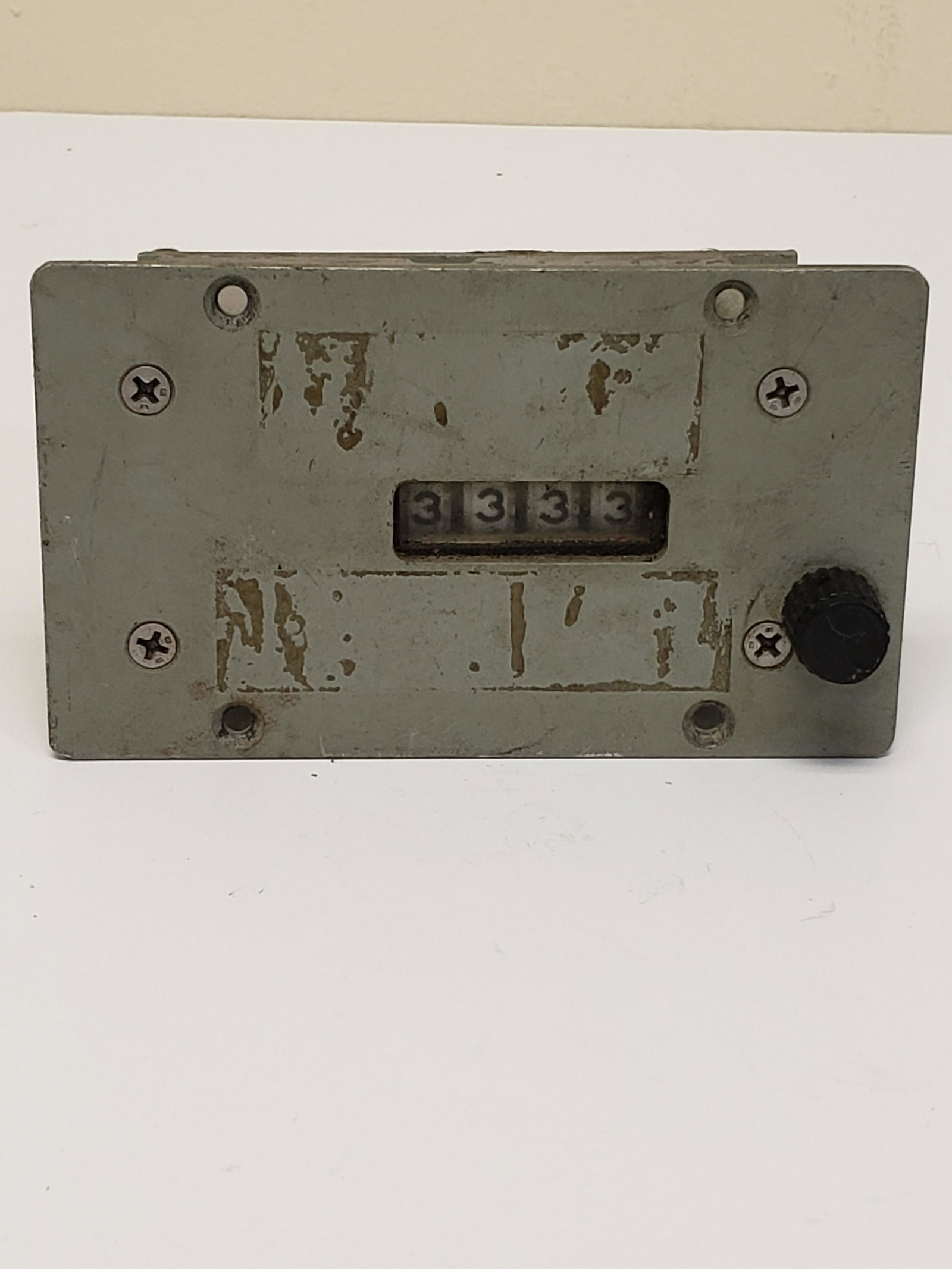 NASA APOLLO COUNTER GAUGE: NASA APOLLO COUNTER GAUGE. VEEDER-ROOT CORP. 4 1/2" X 2 3/4" All items Located in Hollywood Florida Warehouse. Thank you for your inquiry about shipping your precious item/items purchased at Puckett A