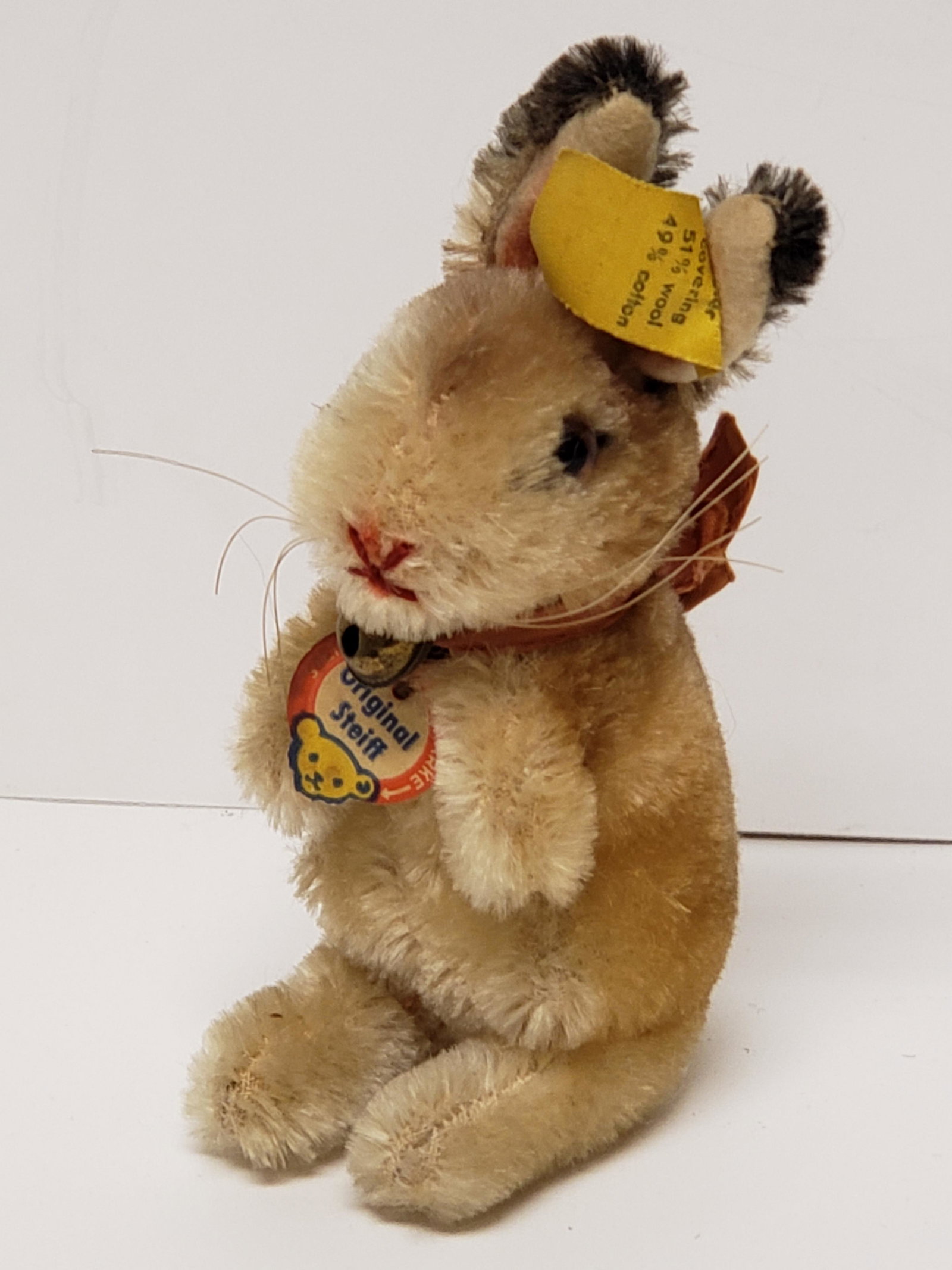 STEIFF RABBIT W/ ORIGINAL TAGS: STEIFF RABBIT WITH ORIGINAL TAGS 4 1/2" All items Located in Hollywood Florida Warehouse. Thank you for your inquiry about shipping your precious item/items purchased at Puckett Auctions. Please note 