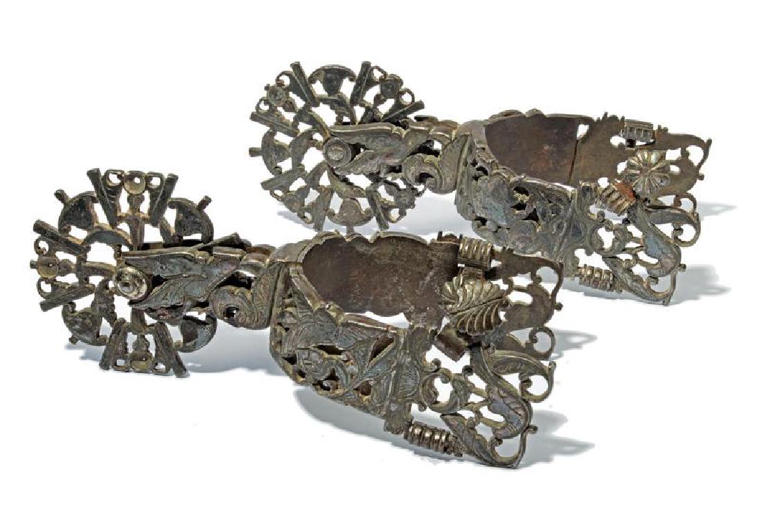 A beautiful pair of silver mounted spurs (1 of 4)