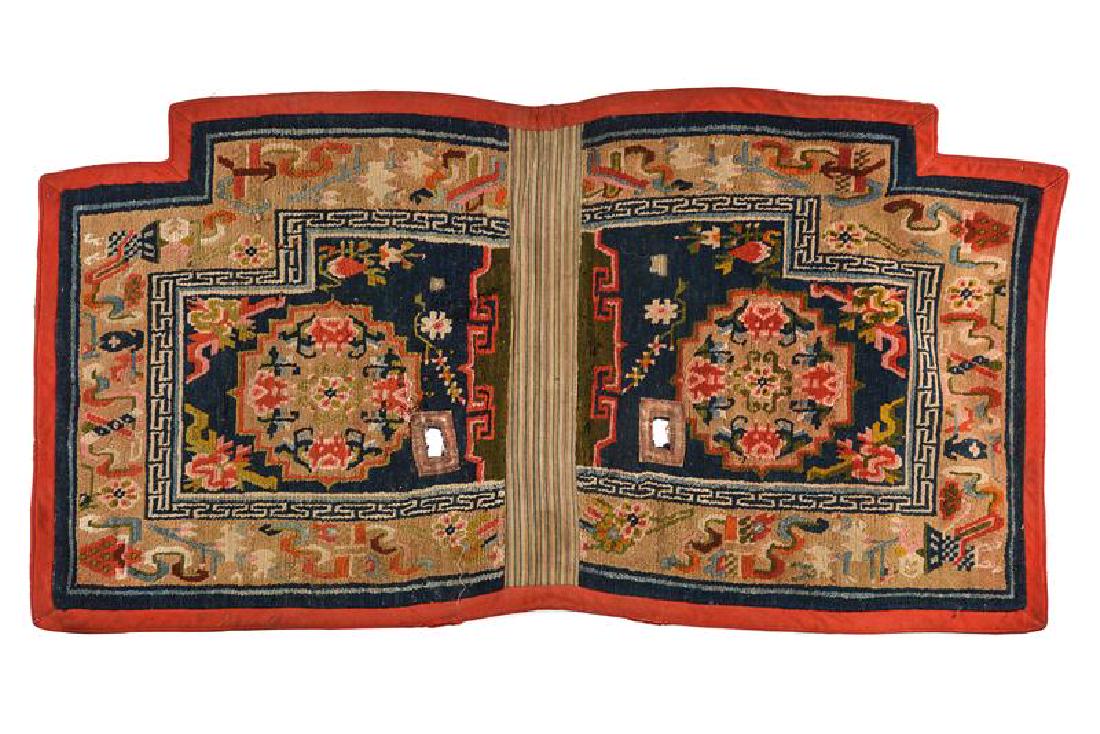 A fine saddle-pad (1 of 1)