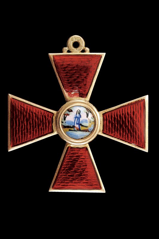 Order of St. Anna: dating: provenance: Gilded and enameled third class cross (small chip). The ring with mark "56" and eagle. condition report: