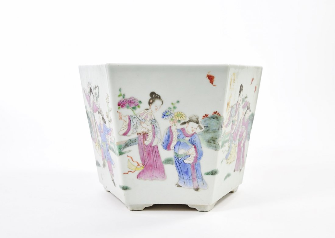 Chinese Jardinere Famille Rose (1 of 4)