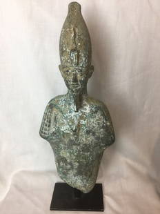 Bronze of Egyptian Pharaoh: Bronze of Egyptian Pharaoh, 20th century.14.5" x 6"(without the stand), 16.75"(with the stand).