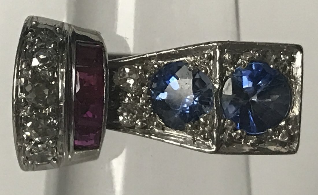 18k white gold, sapphire and diamond retro ring (1 of 6)